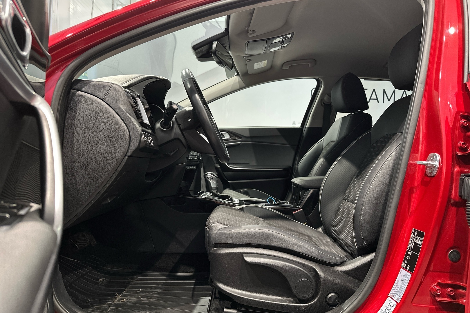Kia Xceed 1,4 T-GDI ISG 140hv EX DCT AT 2020, kuva 6/23