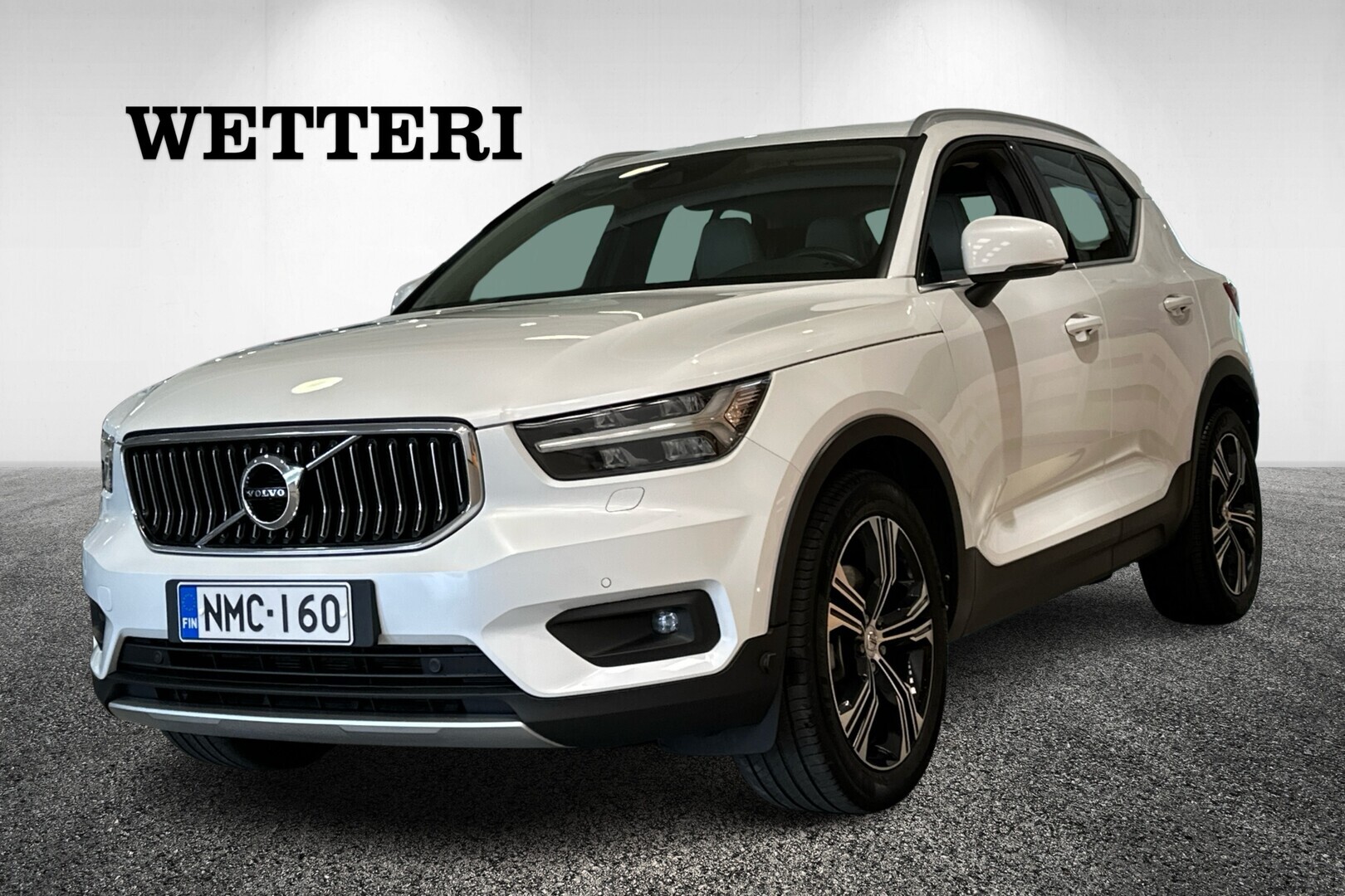 VOLVO XC40 B4 AWD MHEV Inscription aut - // B4 AWD // Nahat // Kamera // Lisälämmitin // VOC // 2 x pyörät //