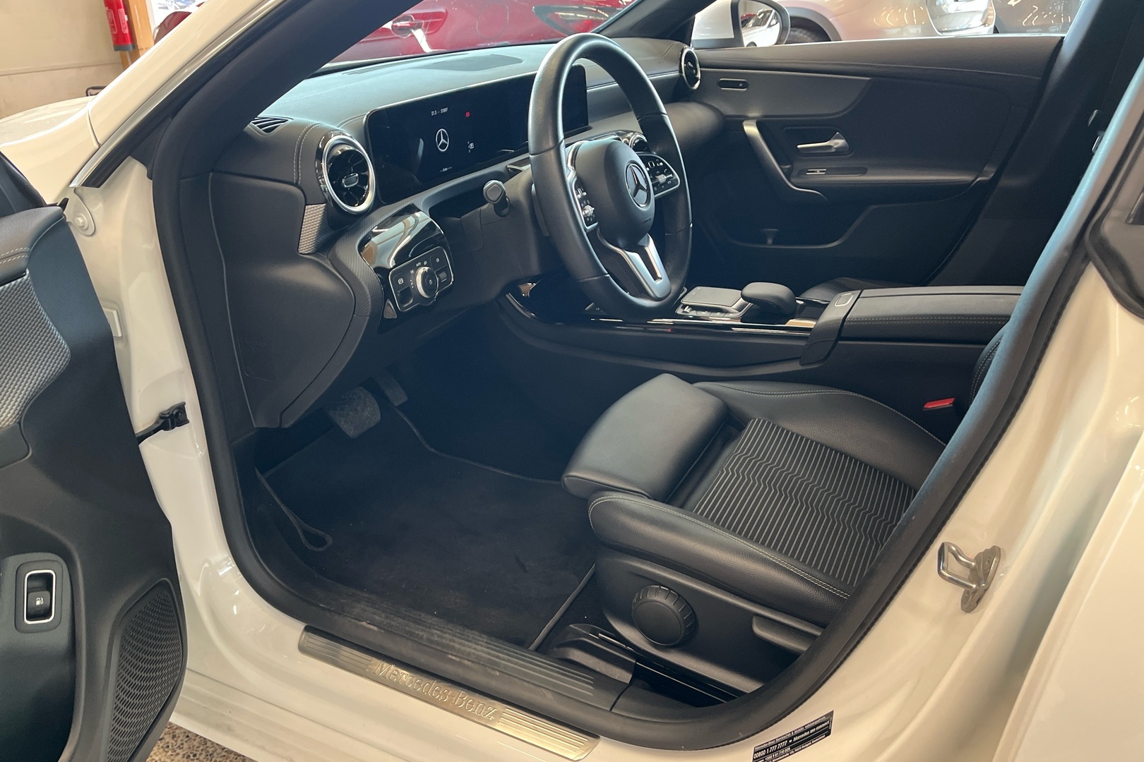 Mercedes-Benz CLA 250 e A Business 2022, kuva 7/16