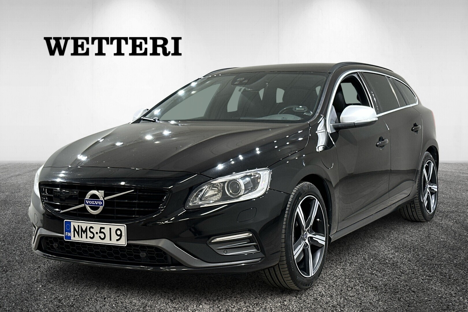 VOLVO V60 D5 AWD Twin Engine Bus R-Design aut - SIISTI! ** Jakopää 11|24 / Adapt.vakkari / Vetokoukku / Xenon / Navi / VoC **