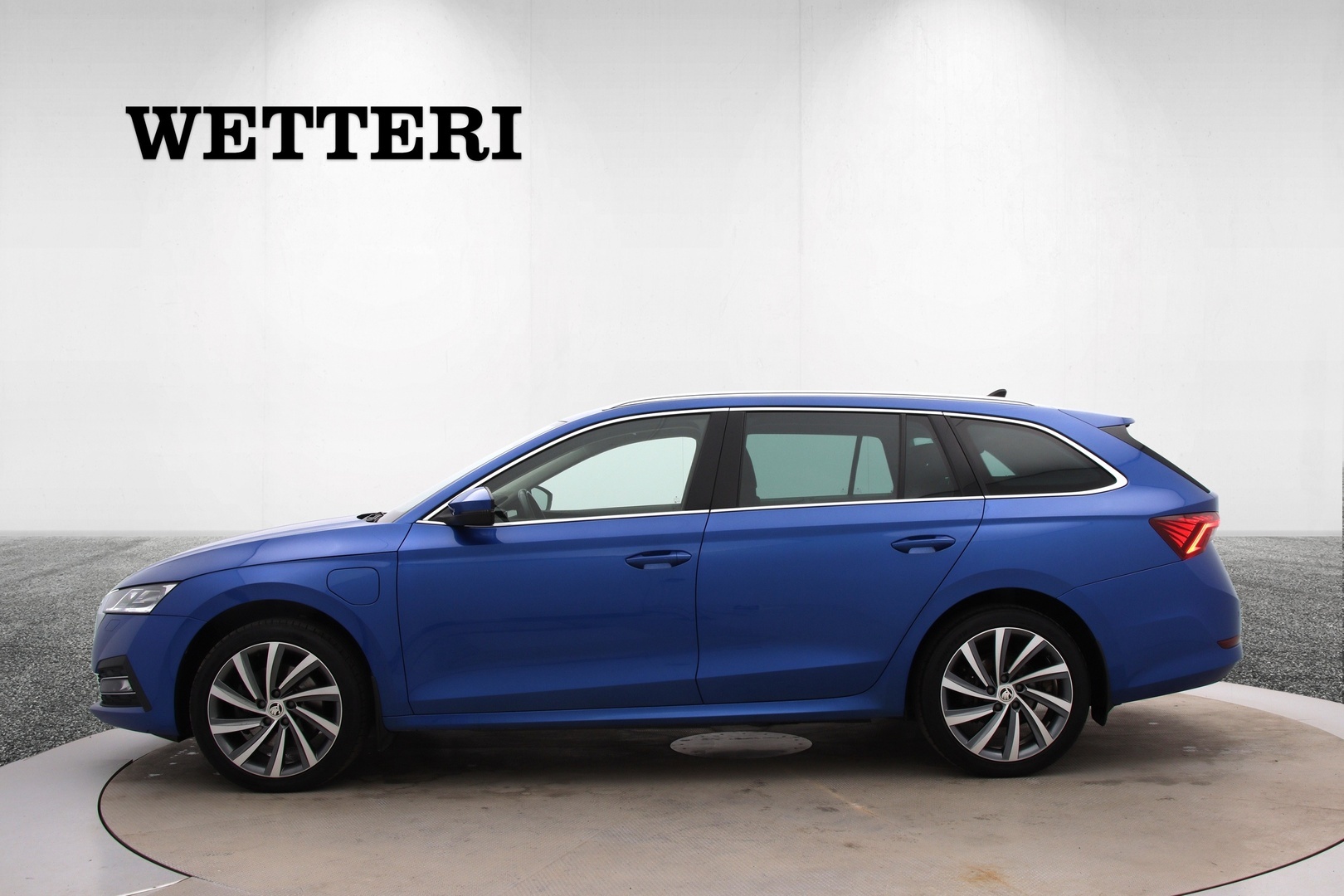 Skoda Octavia 2022, kuva 2/33