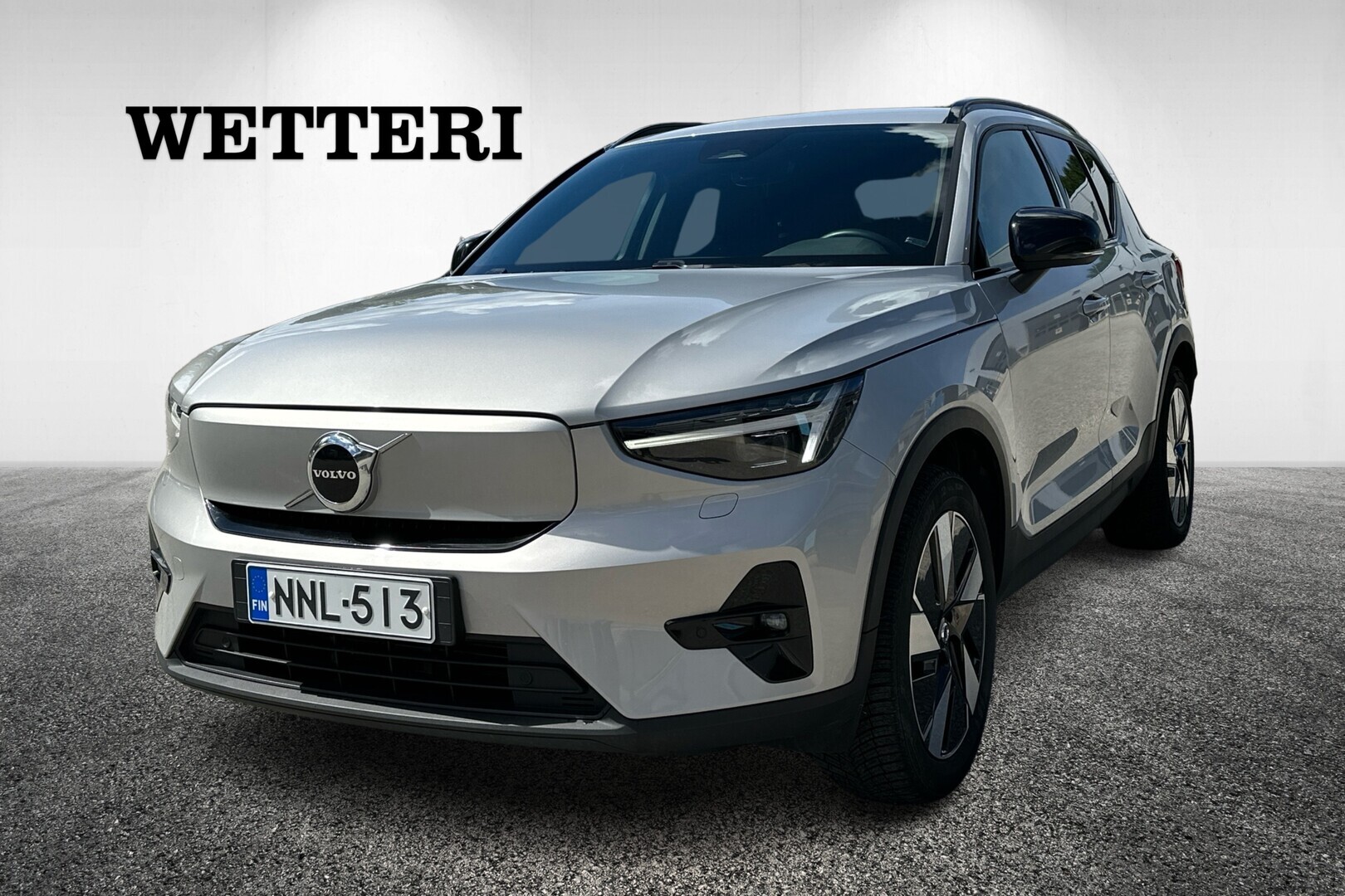 VOLVO XC40 Recharge Twin Plus/LED High Level mukautuvat pikseliajovalot/Lämpöpumppu/OnCall/Sähkötoiminen takaluukku/ - /Suomi auto/OnCall/Ilmalämpöpumppu/Vakionopeudensäädin: Adaptiivinen/Mukautuva/Pilot Assist/BLIS/Pysäköintikamera/Pysäköintitutka taakse ja eteen/