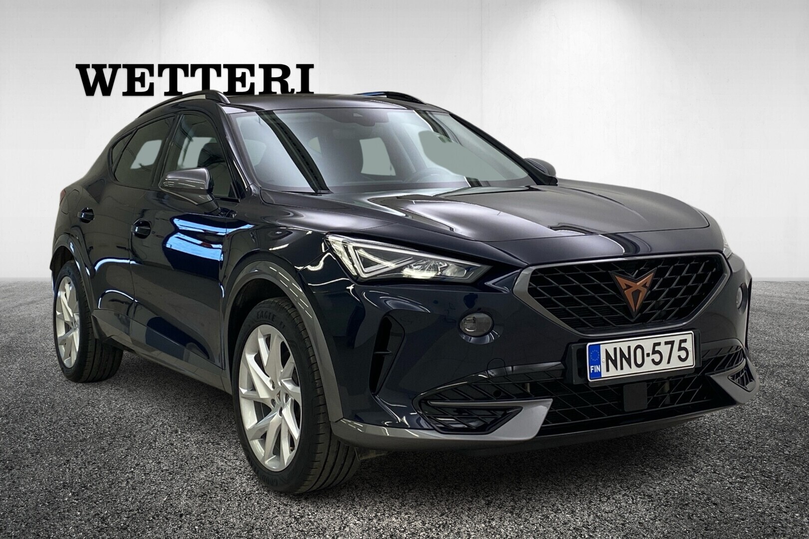 CUPRA Formentor 1.4 PHEV 150 kW e-HYBRID DSG / Avaimeton / LED / Mukautuva vakkari / Ratin lämmitys / Tummat lasit / Osanahka