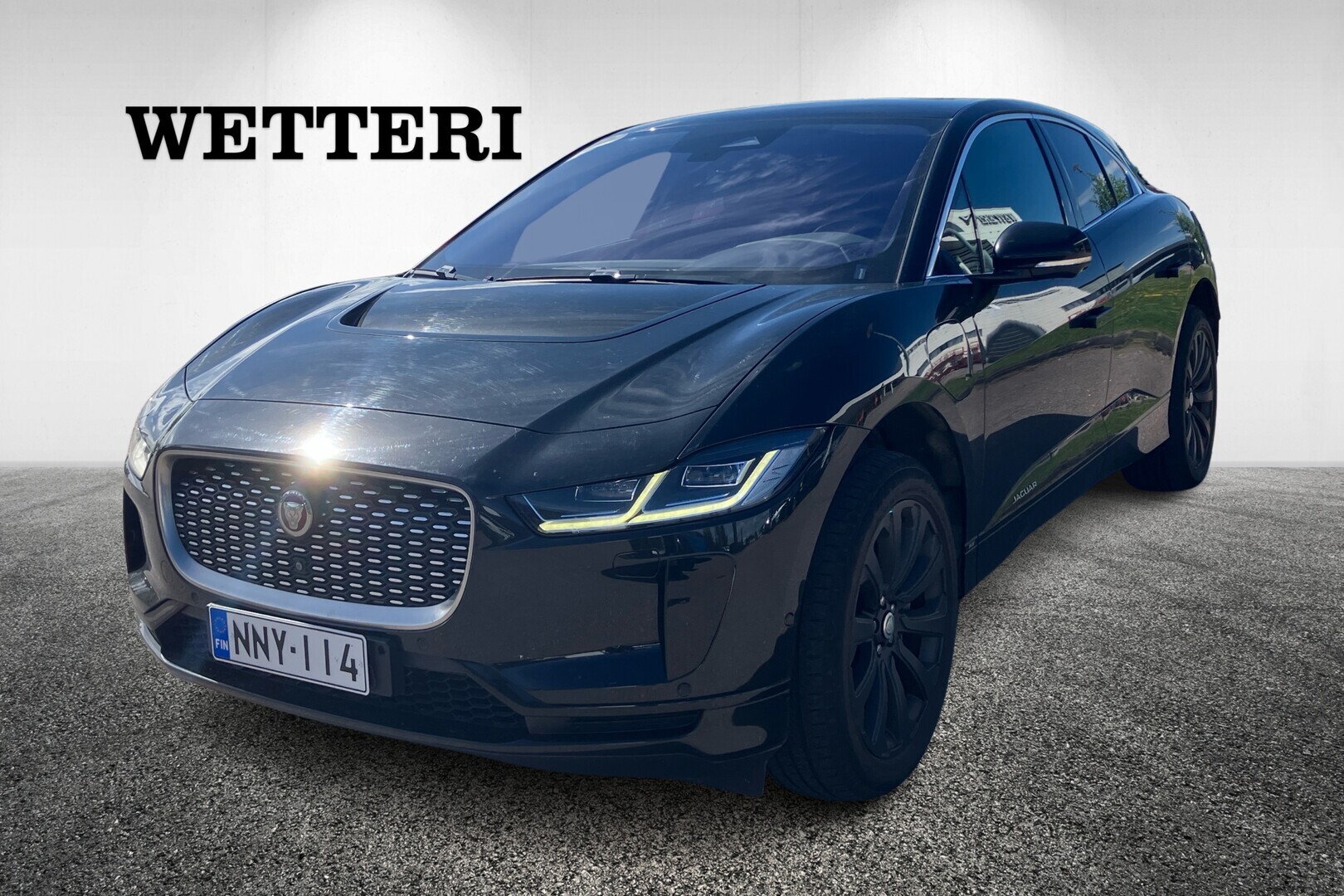 JAGUAR I-PACE SE // 11 kW-Laturi / Vetokoukku / Meridian 360-Kamera / SmartKey / Sähköluukku / Muistipenkit nahoilla / 2xAlut // - // 11 kW-Laturi / Vetokoukku / Meridian 360-Kamera / Navi / SmartKey / Sähköluukku / Muistipenkit nahoilla / 2xAlut //