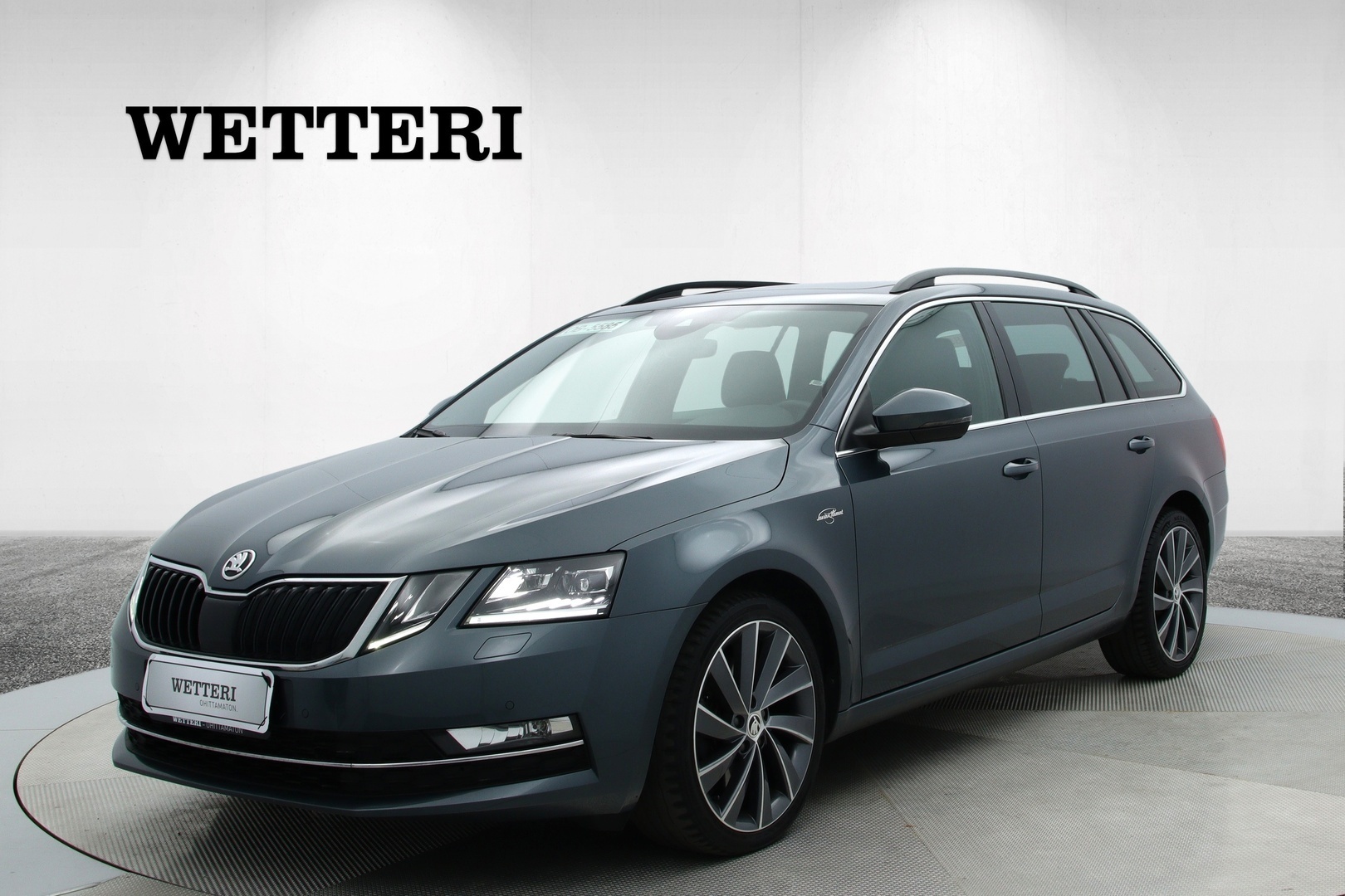 SKODA Octavia Combi 2,0 TSI 190 4x4 L&K BusinessLine DSG Aut / Webasto / ACC / Digimittaristo / Canton / Panoraama / Kamera - / Webasto / ACC / BLIS / Navigointijärjestelmä / Peruutuskamera / Canton / Panoraama/ Digimittaristo
