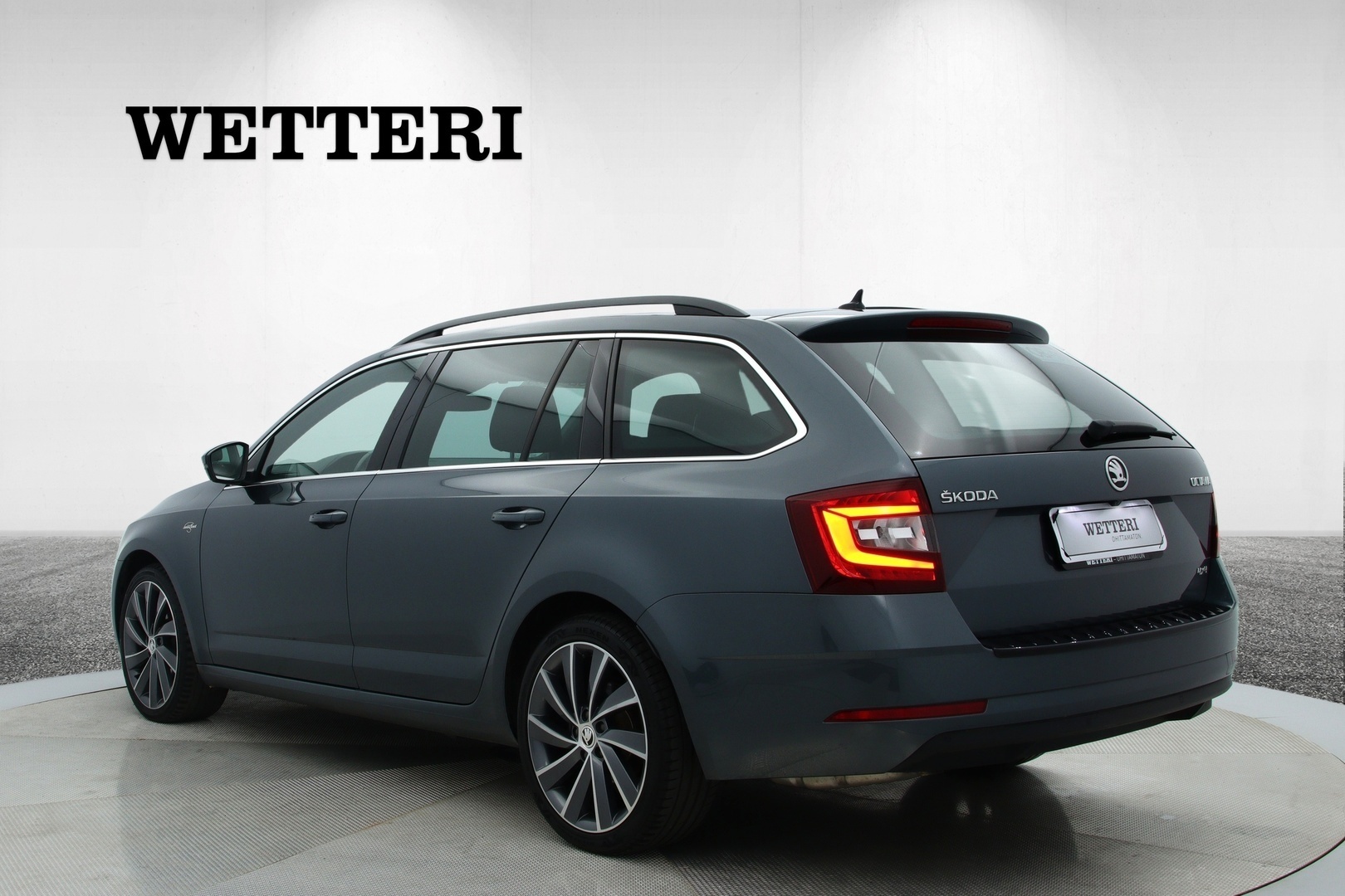 Skoda Octavia 2019, kuva 3/25
