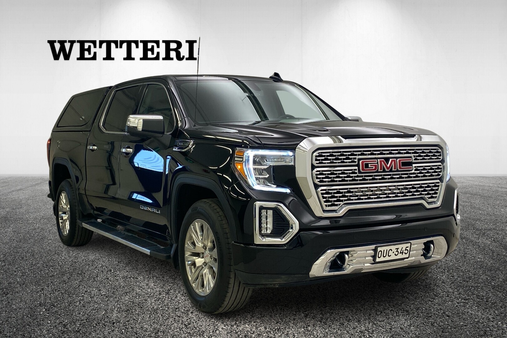GMC SIERRA 1500 SIERRA 1500 Denali A / Bose / Kattoluukku / Keyless / Lisälämmitin /