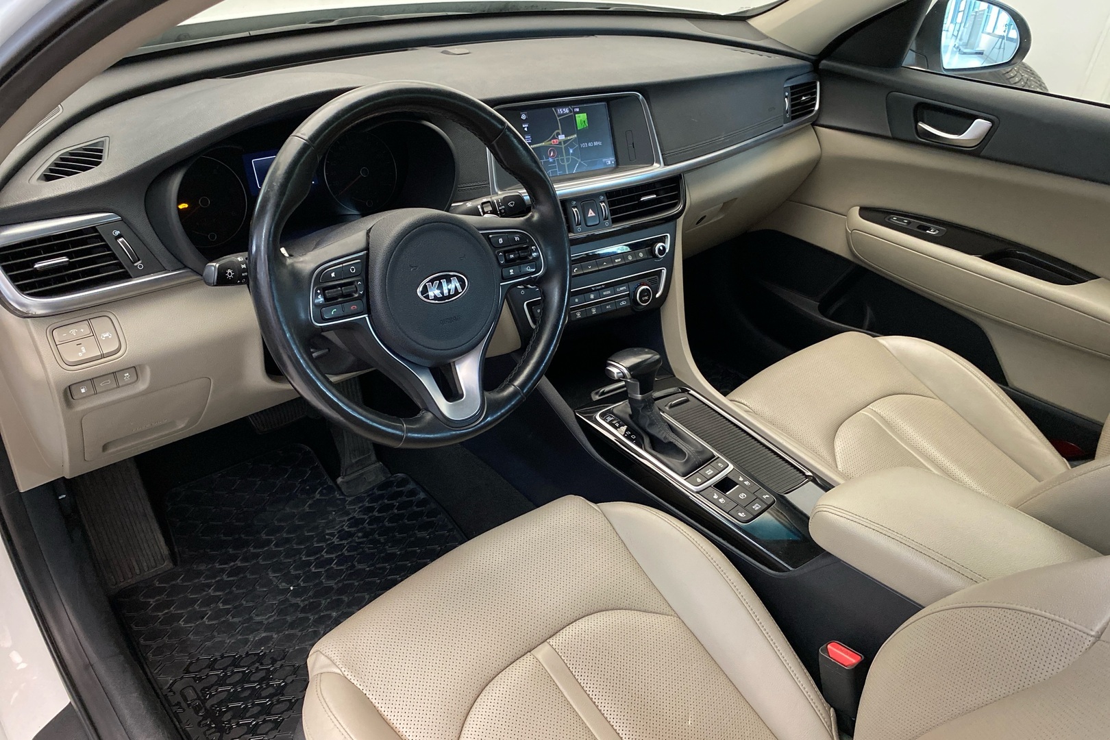 Kia Optima 2017, photo 7/20