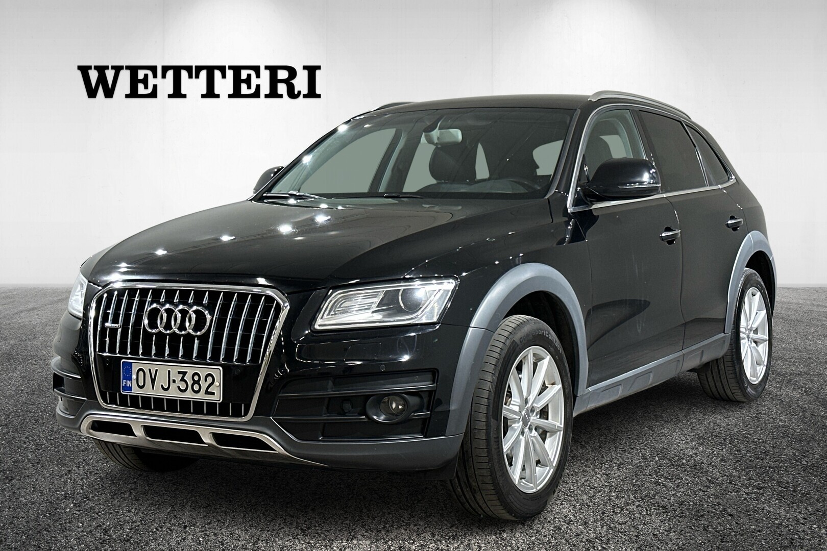 AUDI Q5 Offroad Land of quattro Edition 2,0 TDI 140 kW quattro S tronic / Nahka Alcantara / Koukku / Sport penkit / Tutkat - *PA-Lisälämmitin / Vetokoukku*