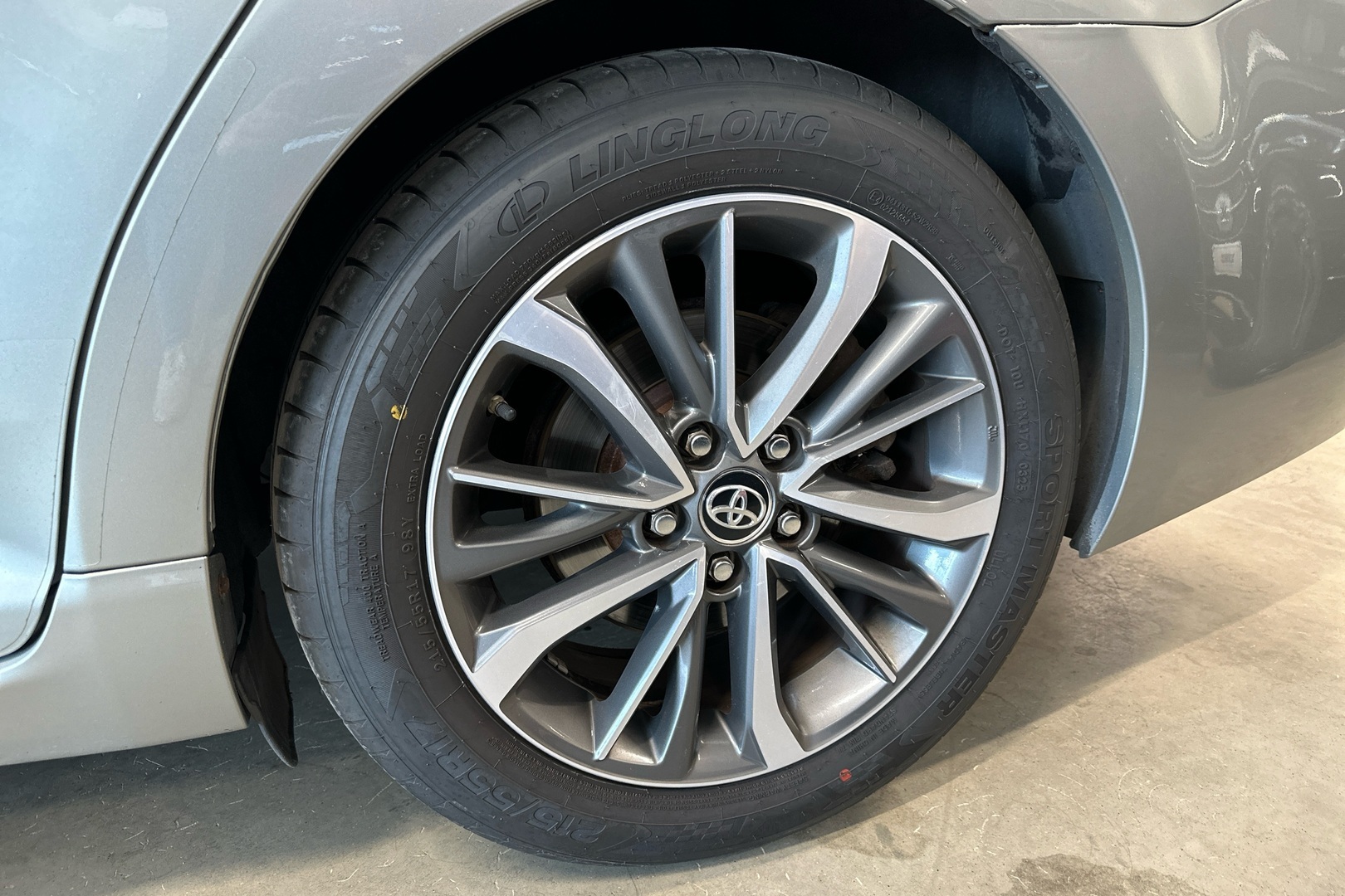 Toyota Avensis 2017, kuva 6/25