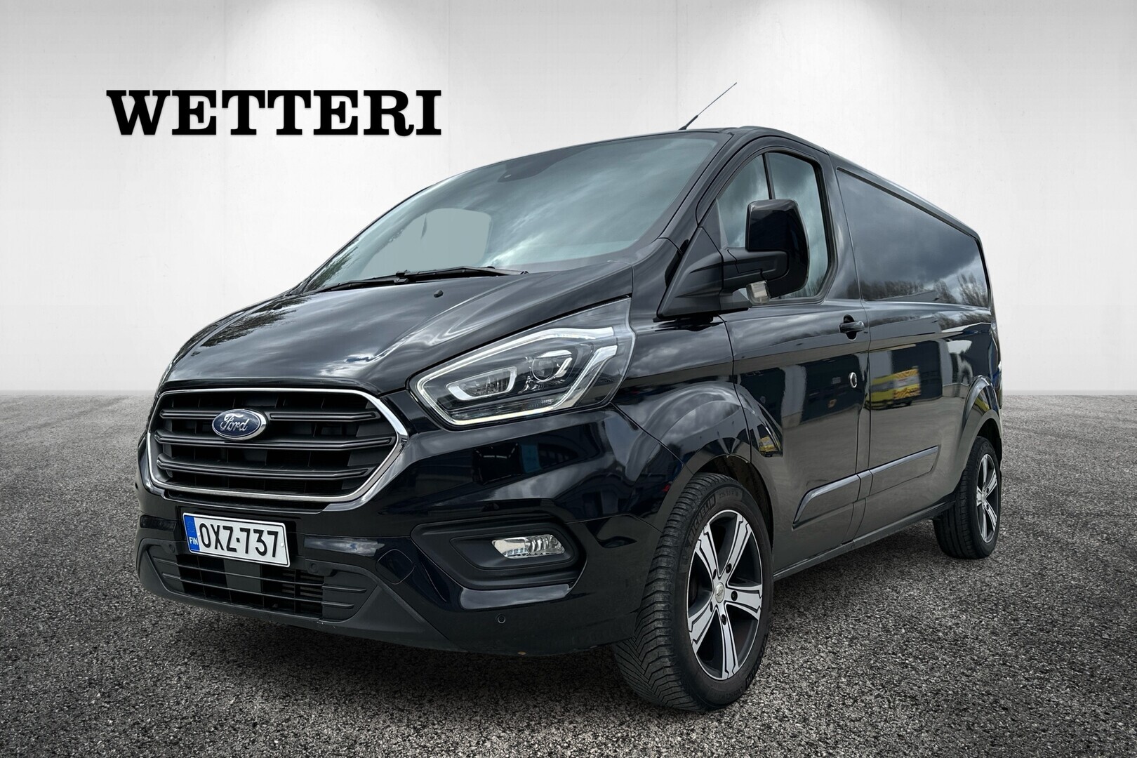 FORD Transit Custom 320 2,0TDCi 170 hv A6 Etuveto Limited Van N1 L2H1/ALV-vähennyskelpoinen/1.Om/100% merkkihuollettu/Vetokoukku/Pa-lämm/ - /Merkkihuollettu 2/2026 mm.. jakohihna vaihdettu/