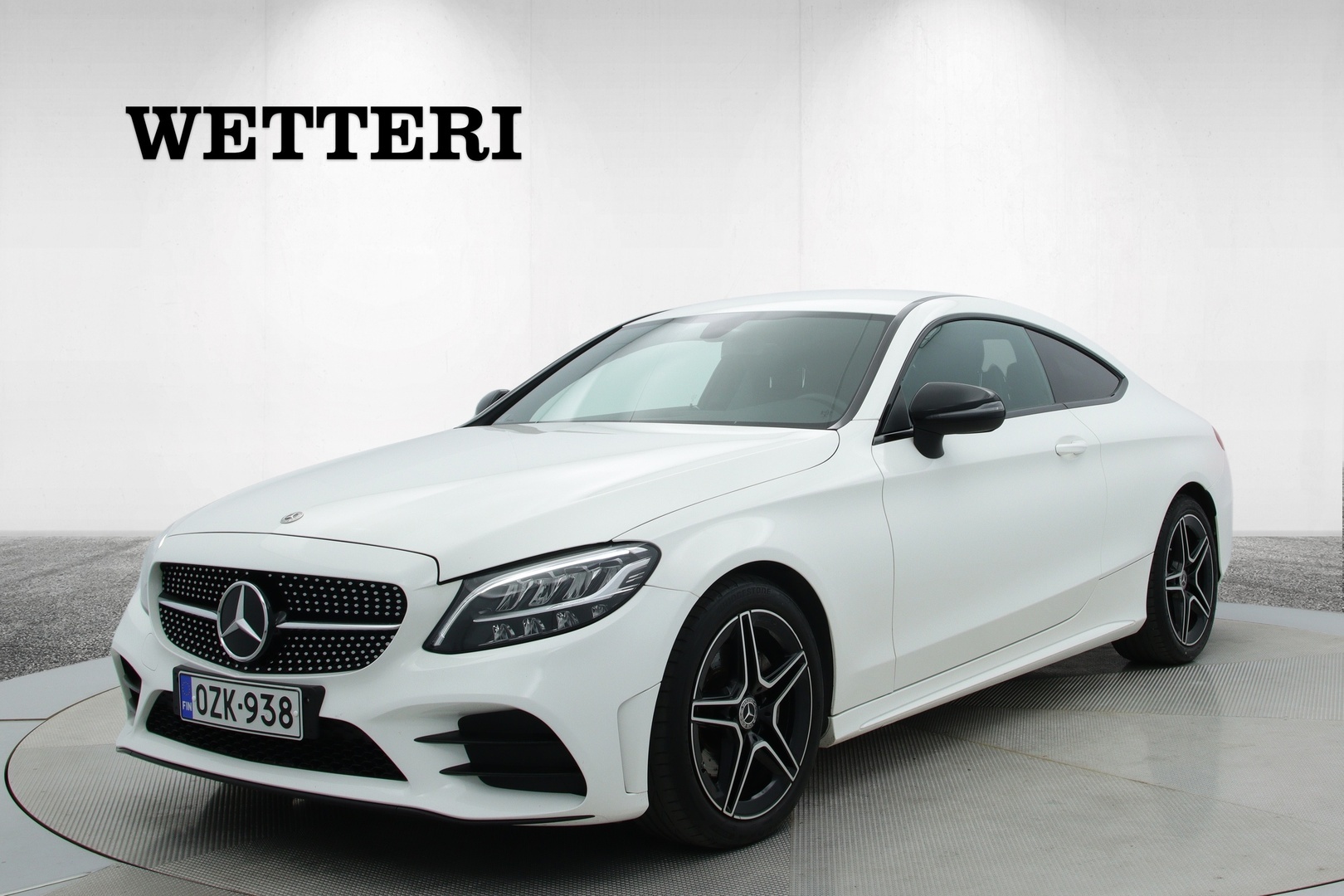 MERCEDES-BENZ C 180 A Coupé AMG / Suomi-auto / AMG-styling / Night-paketti / P.kamera / Vakkari / Sporttipenkit / Urheilullinen alusta / Älypuhelimen integrointi / - AMG-styling / Suomi-auto / Night-paketti / Peruutuskamera / Vakionopeudensäädin / Sporttipenkit / Urheilullinen alusta / Älypuhelimen integrointi / Juuri katsastettu