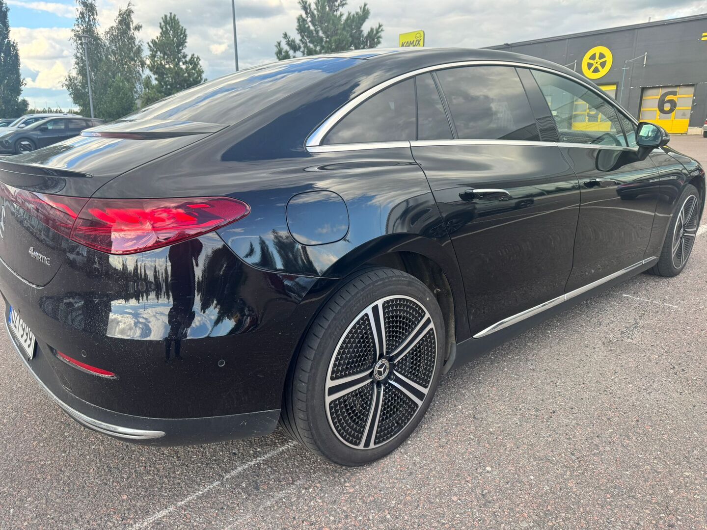 Mercedes-Benz EQE 500 4MATIC 2023, photo 5/8