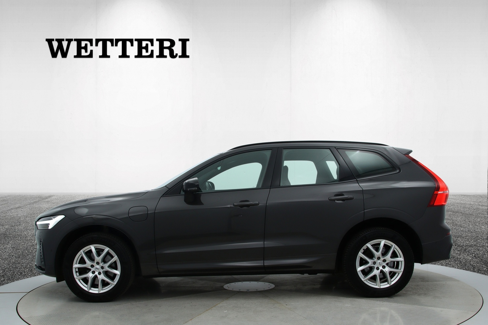 Volvo XC60 T8 TwE AWD R-Design aut 2022, kuva 2/35