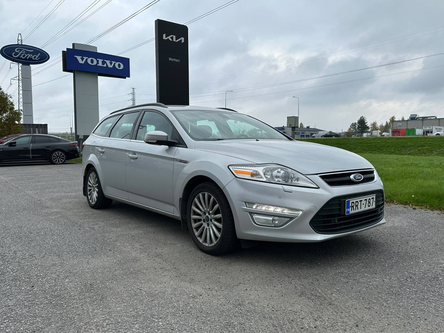 FORD Mondeo 1,6 EcoBoost 160 hv Start/Stop Edition M6 Wagon - JUURI TULLUT! PYYDÄ TARJOUS JO NYT! ** Suomi-auto / Huoltokirja / Kahdet renkaat / Lämpölasi **