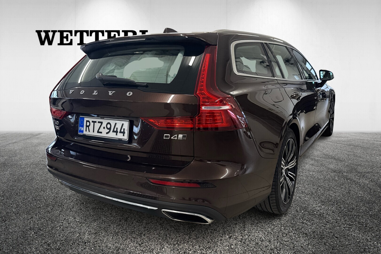 Volvo V60 D4 AWD Inscription aut 2019, kuva 3/20