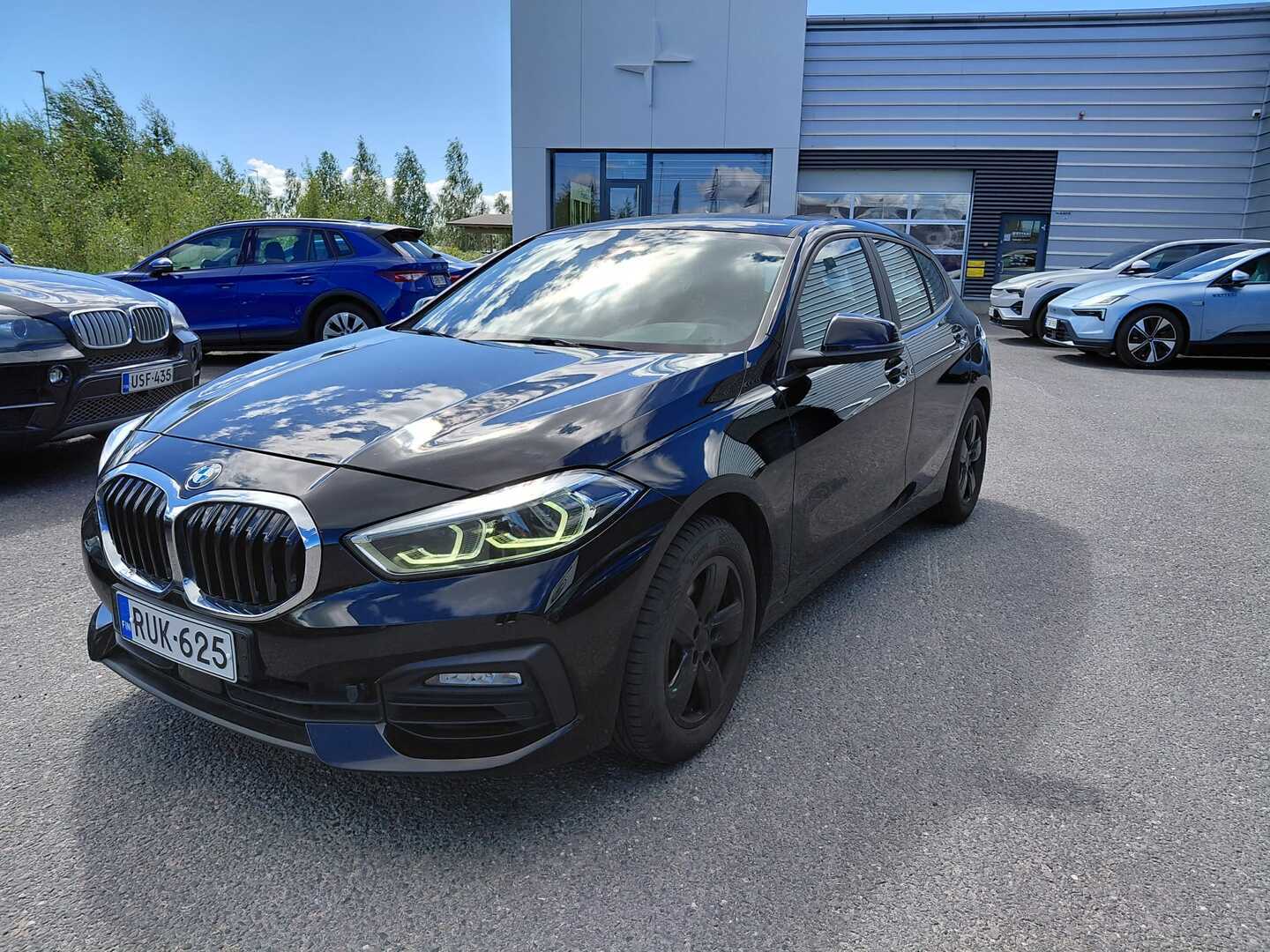 BMW 118 F40 Hatchback 118i Business - ** Tulossa myyntiin / Kysy lisää myyjältä / Manuaali **
