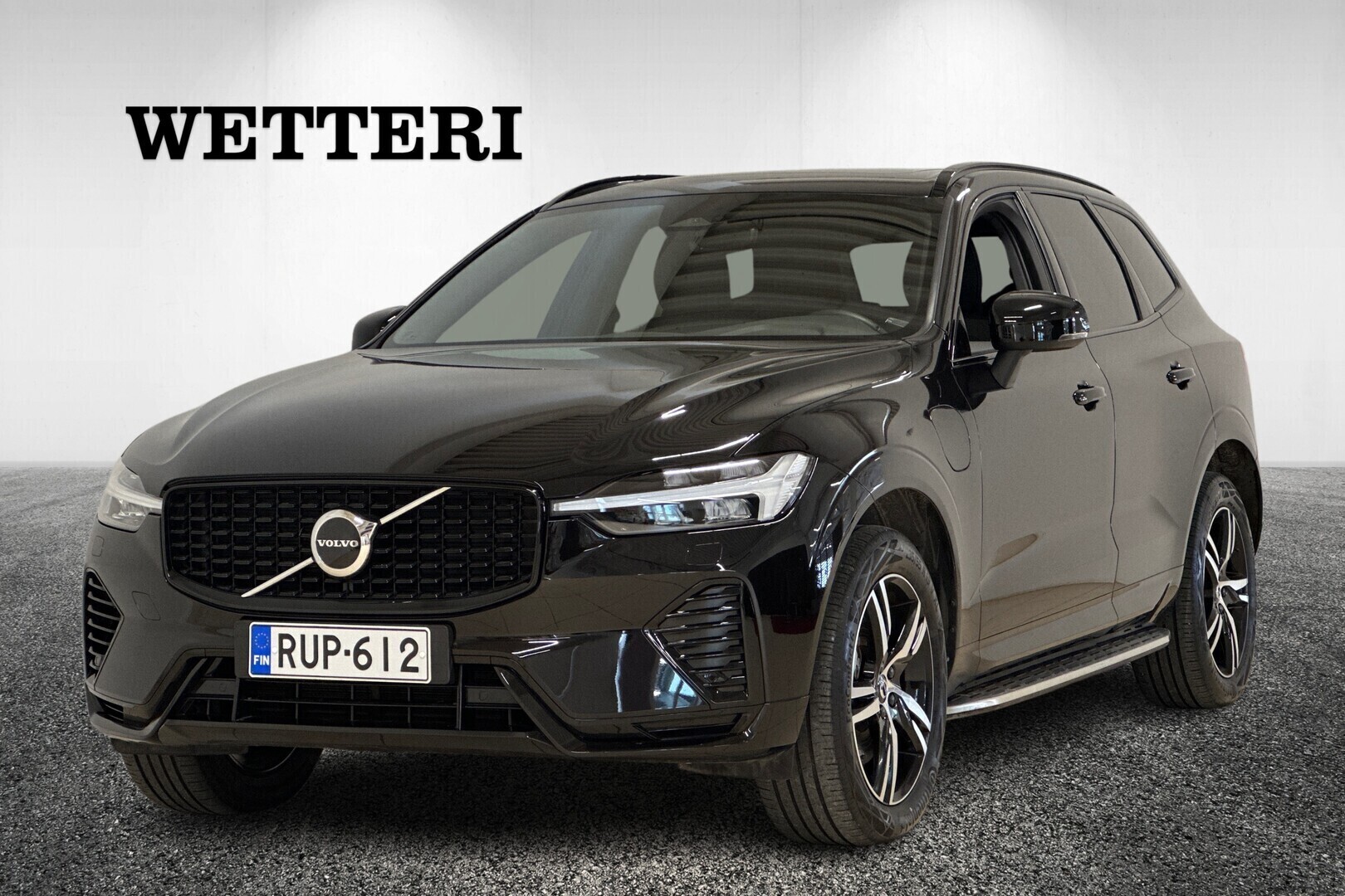 VOLVO XC60 T8 TwE AWD R-Design Edition / Harman-kardon / VOC / Vetokoukku