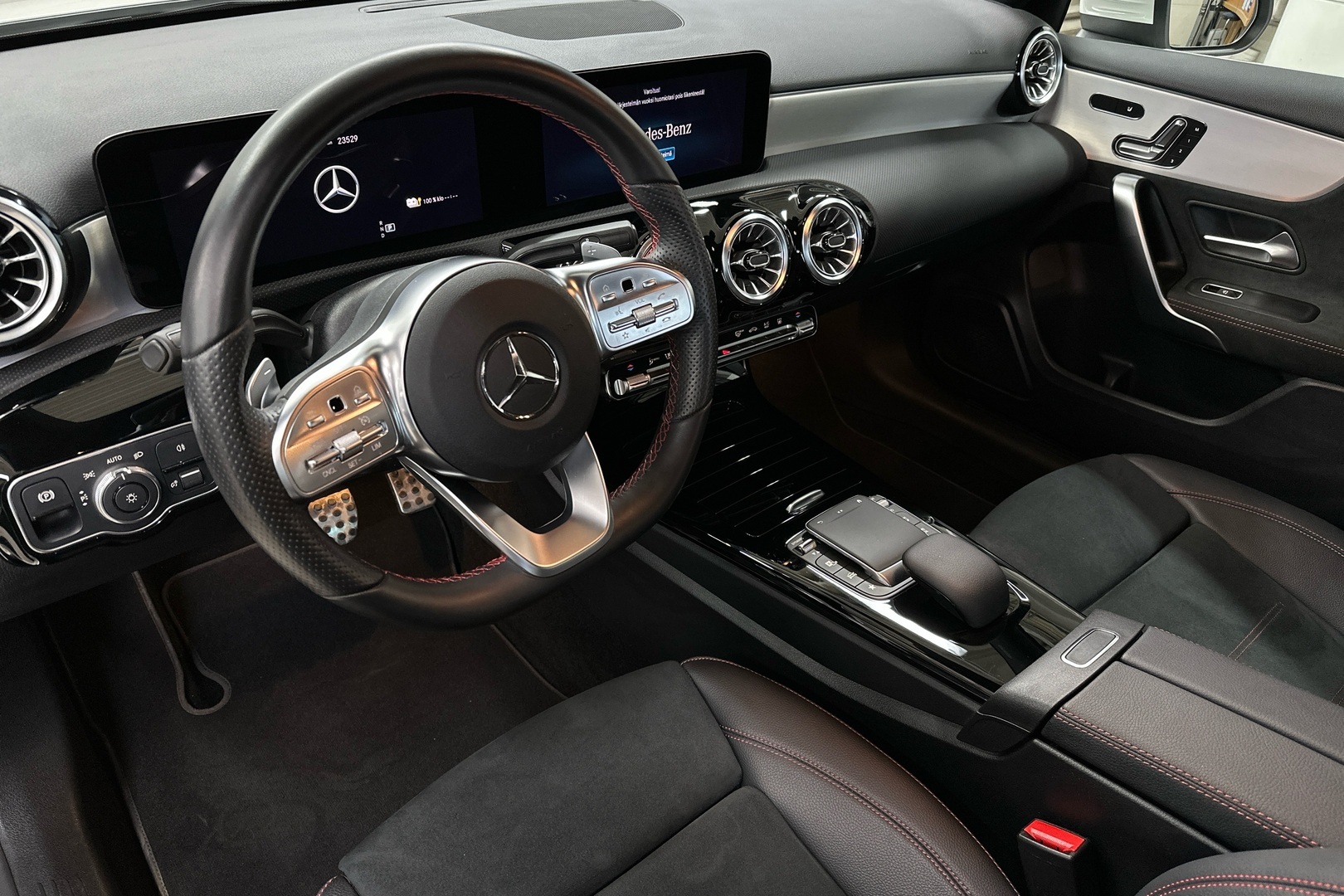 Mercedes-Benz A 2023, kuva 7/30