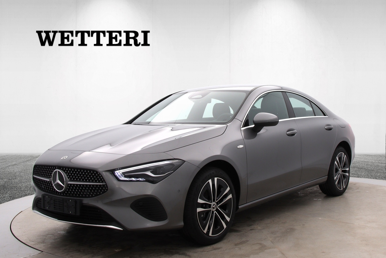 MERCEDES-BENZ CLA 250 e A Star Edition / Distronic / Kamera / Tutkat / Navi Premium / - Puhelinohjattu esilämmitys / Lämpöratti / 2 x renk M-B -aluvanteilla / 