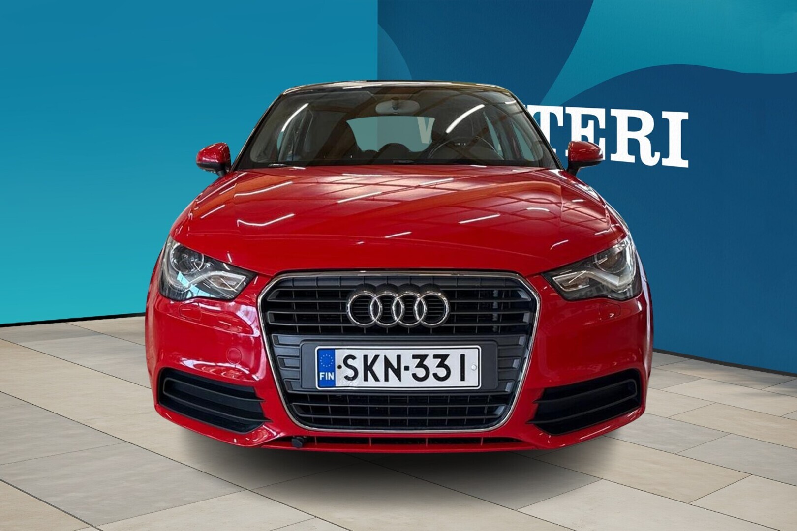 Audi A1 Attraction 1,2 TFSI Start-Stop 2013, photo 2/27