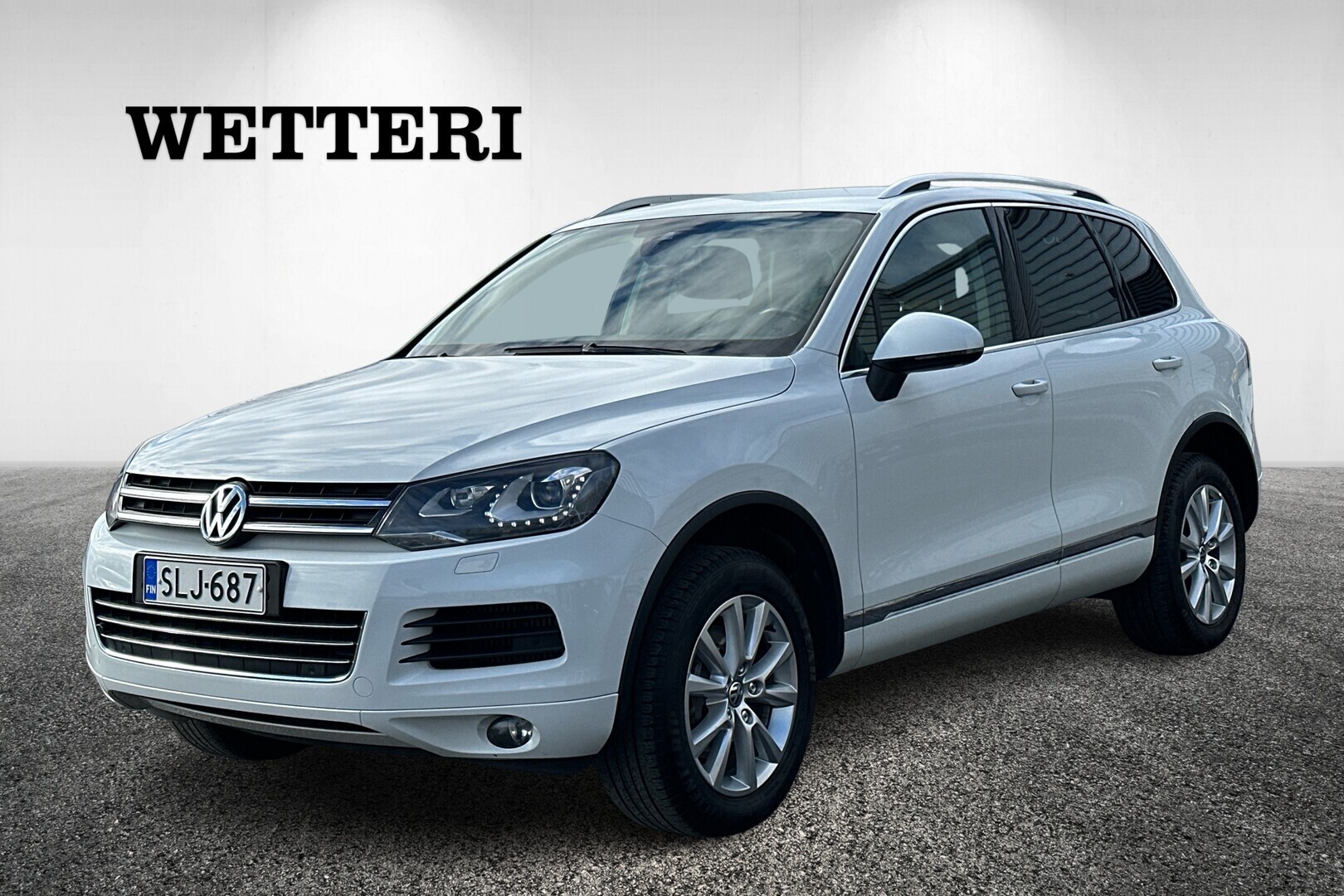 VOLKSWAGEN Touareg 3,0 V6 TDI 150 kW (204 hv) 4MOTION BlueMotion Technology Tiptronic-automaatti - * Suomiauto / Vetokoukku / 3500kg vetomassa*