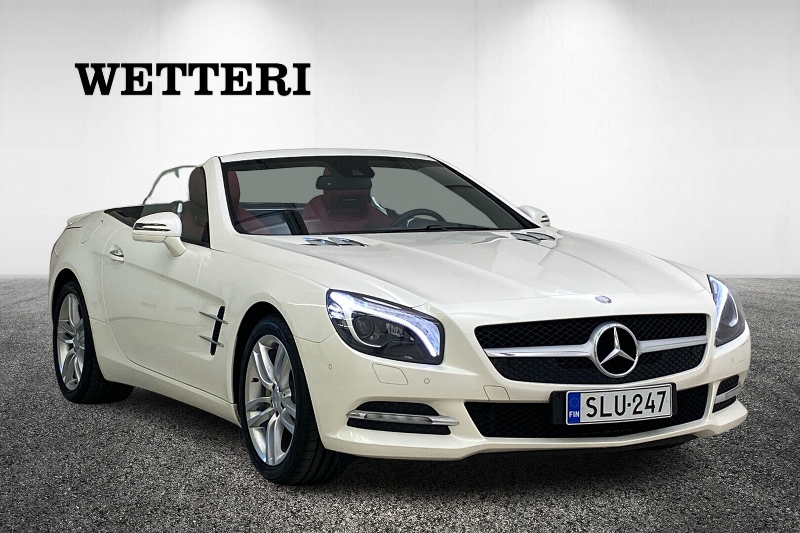 MERCEDES-BENZ SL SL 350 - Punainen Nahkasisustus // V6 // Opaliitinvalkoinen metalliväri // Muistipenkit // Juuri huollettu // Upea ja hyvin pidetty avoauto kesäautoksi! //  Vähän ajett