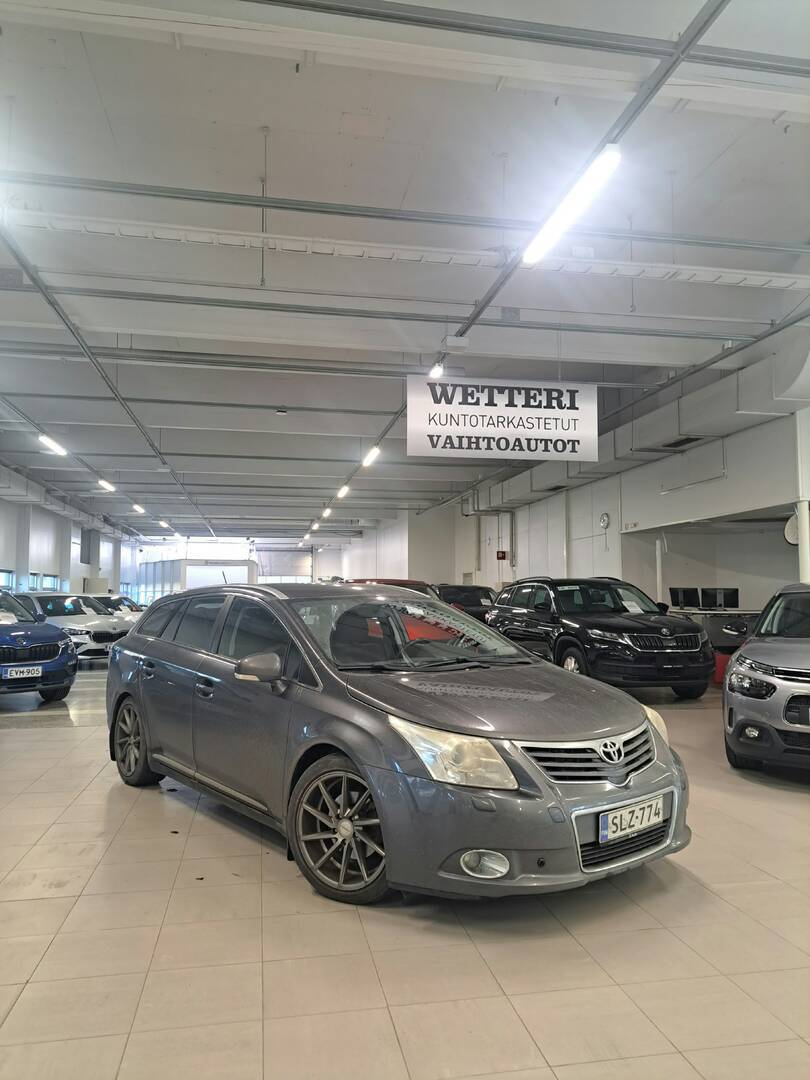 TOYOTA Avensis 1,6 Valvematic Linea Terra Wagon***Moottorinlämmitin / Ilmastointi / Isofix*** - ***Suomi-auto / Kuntotarkastettu / Lämpöpaketti / Huollettu & Katsastettu***