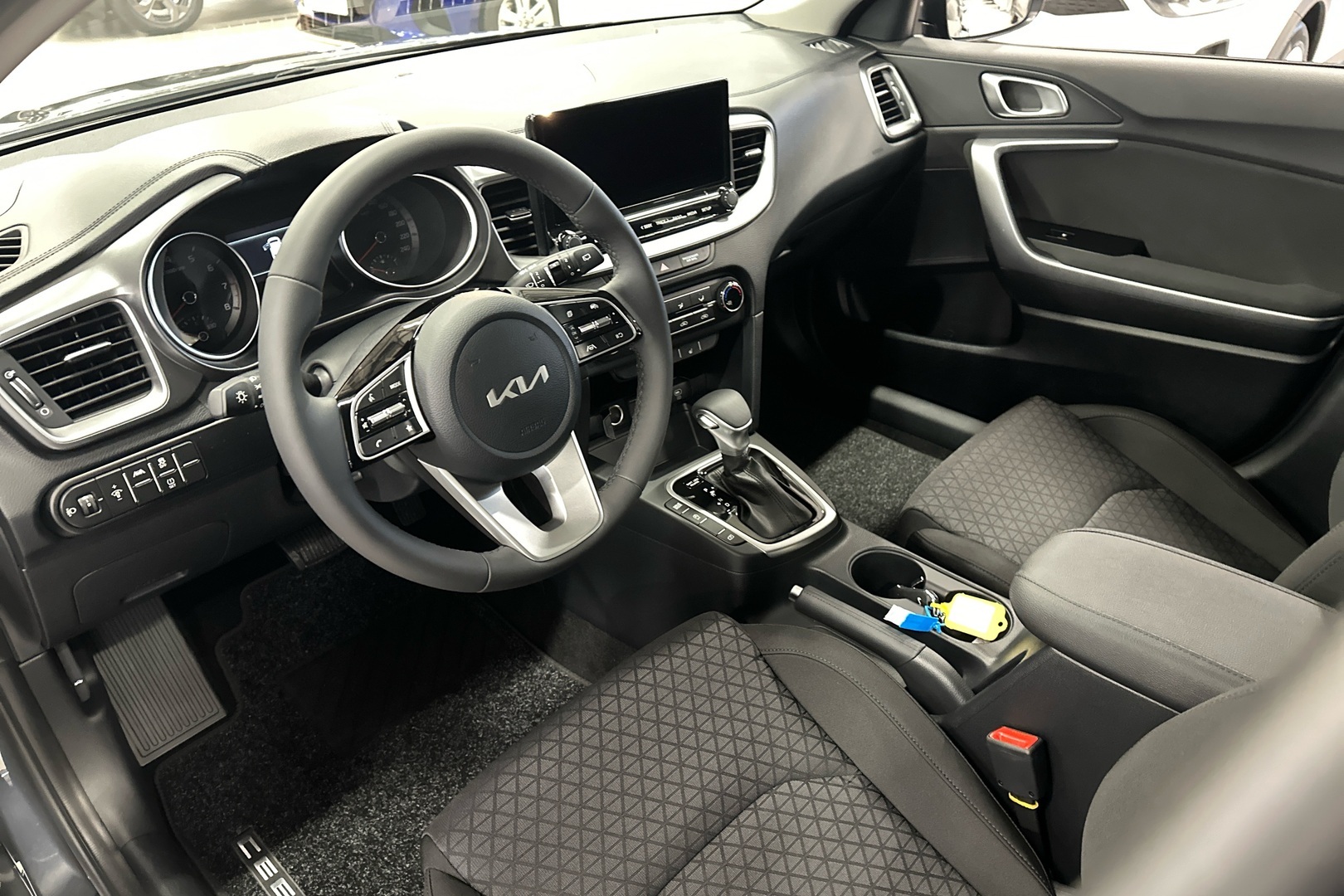 Kia Ceed 2024, kuva 6/16