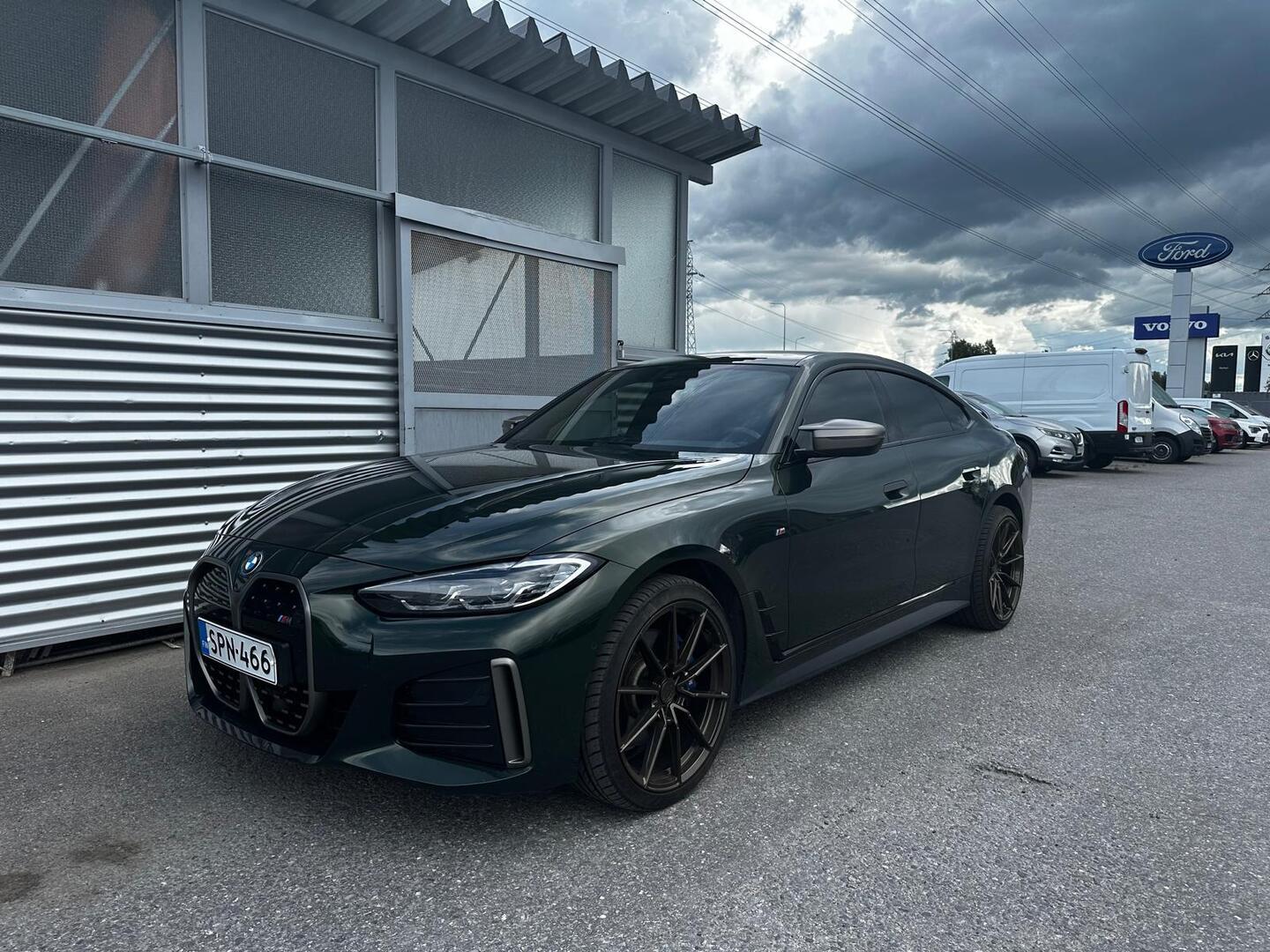BMW I4 M50 M50 Super Charged Juuri tullut ! / Kysy tarjous jo nyt - Juuso Tihinen 044 7924 264 - ** Juuri tullut ! / Kysy tarjous jo nyt - Juuso Tihinen 044 7924 264, myös whatsapp! / BMW laajennettu takuu / Suomi-auto / Led valot / Nahkaverhoilu / Sport istuimet / Harman Kardon- audio **