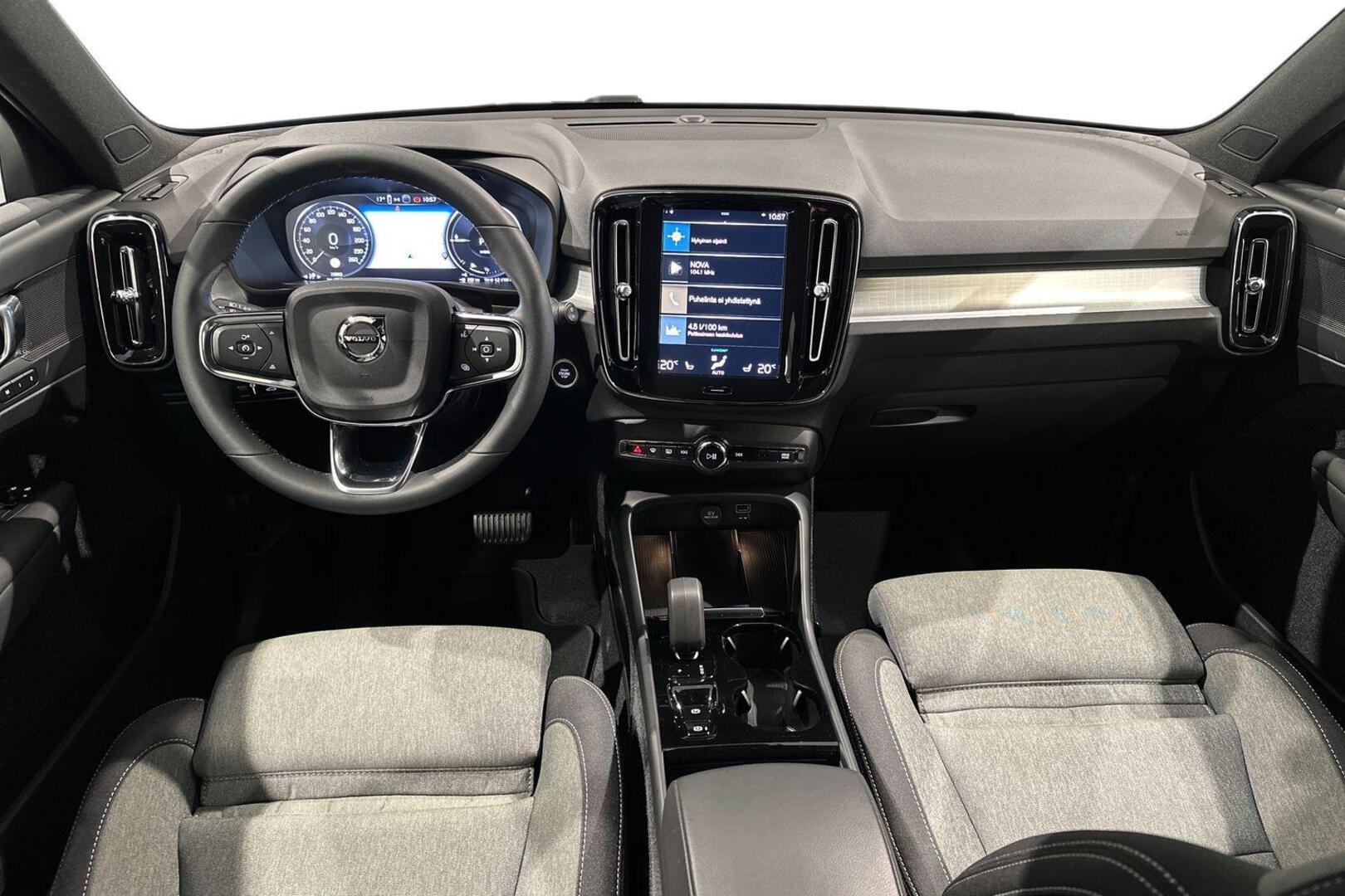 Volvo XC40 T5 TwE Plus Bright aut 2024, photo 6/26