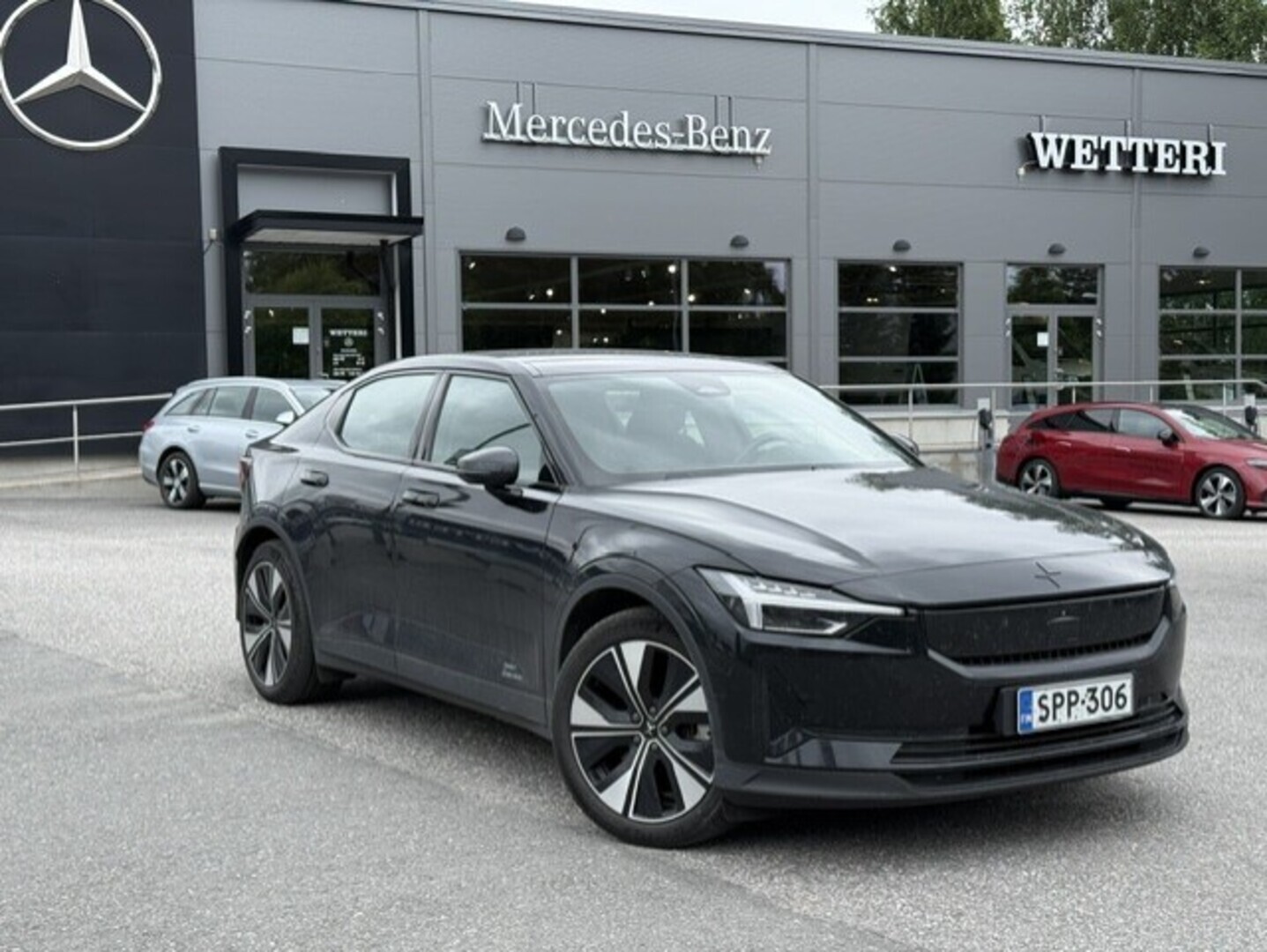 POLESTAR 2 Long range Dual motor Plus Pack, 422hv, 82kW / 1-om - Suomi-auto / -  360 kamera / Harman/Kardon / 19 vanteet / Lasikatto / Kulj muistipenkki / Lämpöratti / Etu -ja takapenkinlämmittimet / Carplay & Android Auto / 2 x renk vanteilla (19)