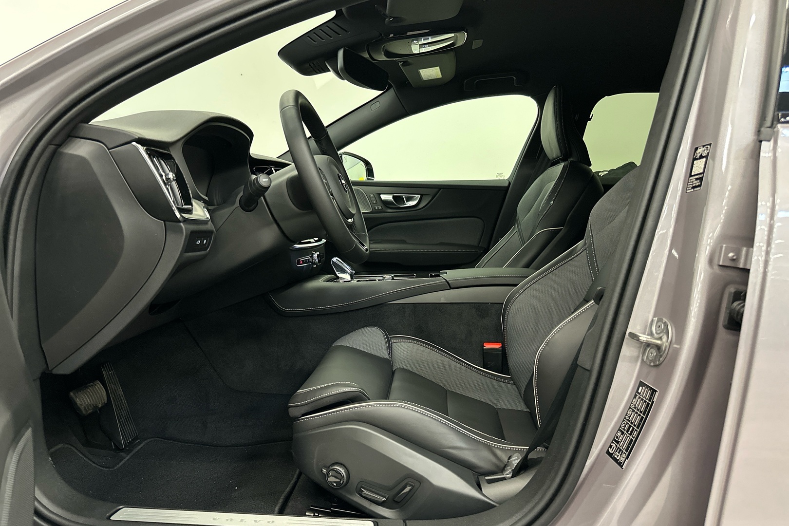 Volvo V60 2026, kuva 7/25