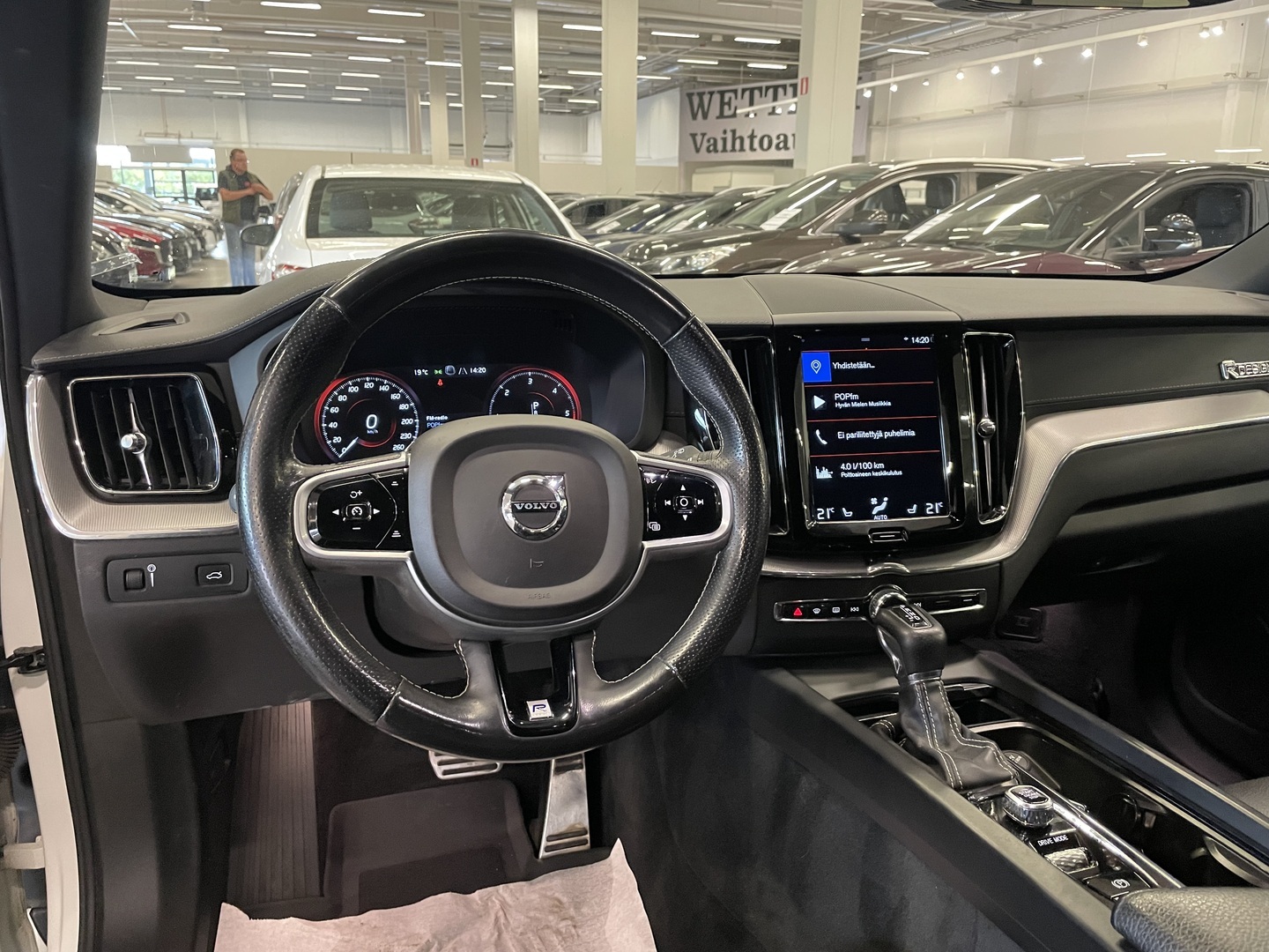 Volvo XC60 D4 AWD R-Design aut 2019, kuva 6/8