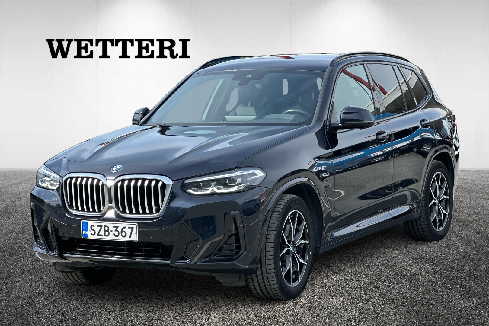 BMW X3 G01 xDrive 30e A Charged Edition M Sport - Suomi-Auto / M Sport / High-gloss Shadow Line / Vetokoukku / Hifit / Ratinlämmitin / Sport Vaihteisto / 