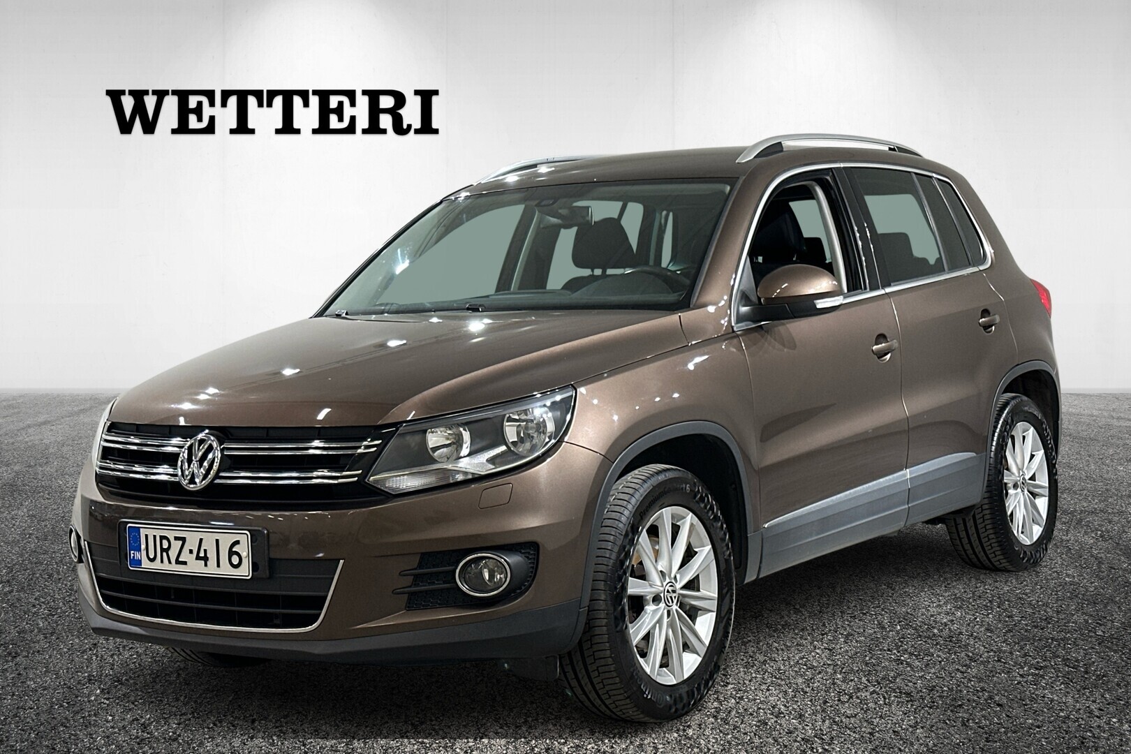 VOLKSWAGEN Tiguan Sport & Style 2,0 TDI 103 kW (140 hv) BlueMotion Technology **Jakohihna vaihdettu / Webasto / Vakkari**