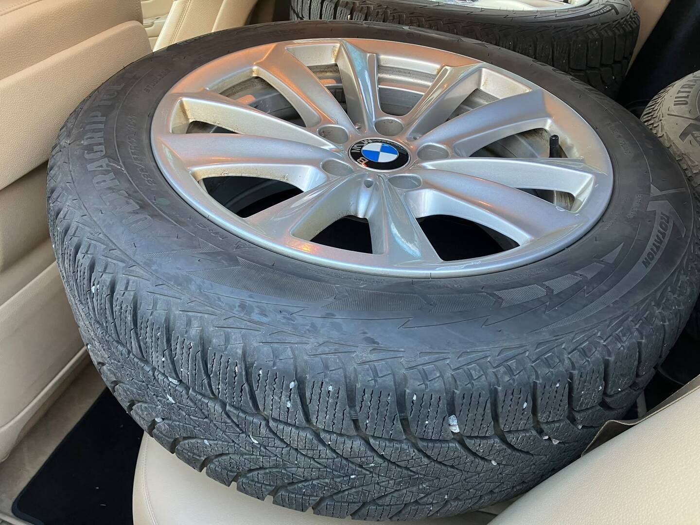 BMW 520 2013, kuva 7/8
