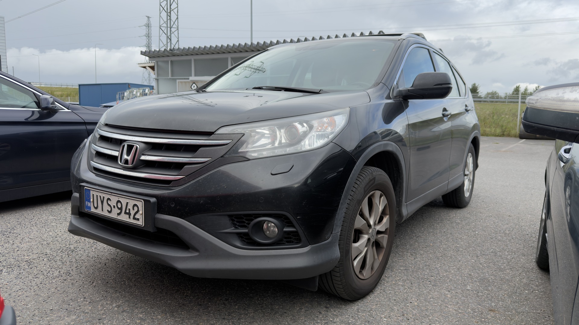 HONDA CR-V 2,2 Diesel Elegance / 1-omisteinen / Koukku / Kamera - ** Tulossa myyntiin / kysy lisää myyjältä mika.myllykangas@wetteri.fi / 0417311818 myös whatsapp **