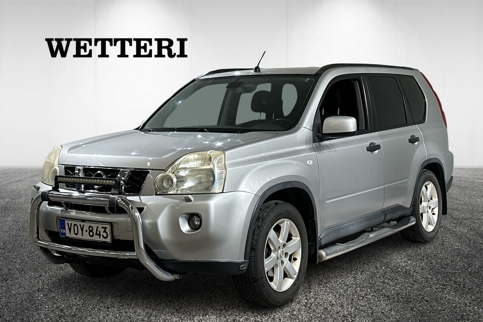 NISSAN X-Trail 2,5 SE 6MT 4x4 - https://huutokaupat.com/kohde/6490928/nissan-x-trail-2-5-6mt-4x4-275000km-2007
