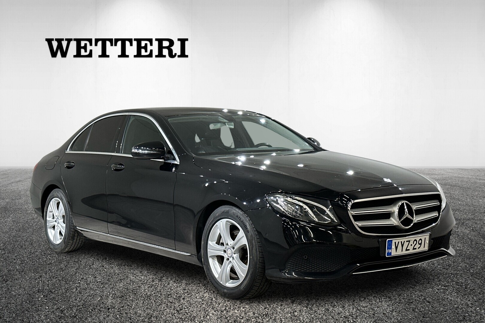 Mercedes-Benz E 220 d A Premium Business 2016, kuva 4/30
