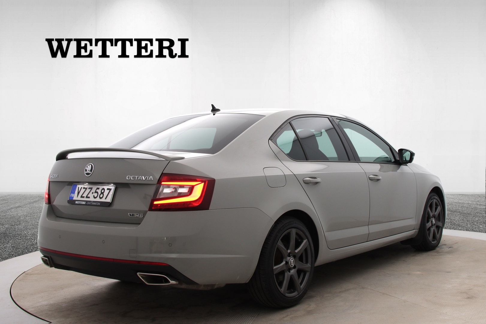 Skoda Octavia 2,0 TSI 230 RS DSG Autom. 2018, photo 5/33