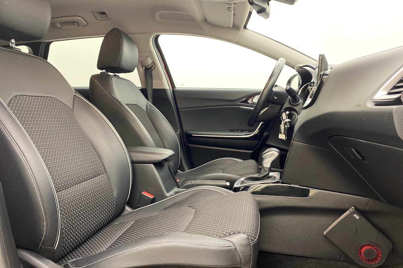 Kia Ceed 2020, photo 7/13