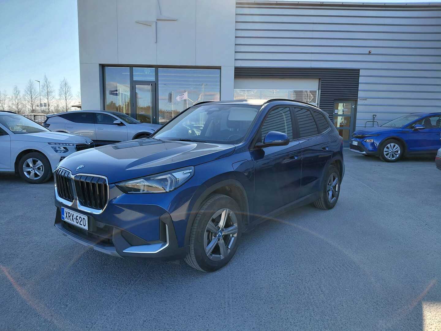 BMW X1 U11 25e xDrive Charged Edition - ** TULOSSA MYYNTIIN / PYYDÄ TARJOUS JO NYT **