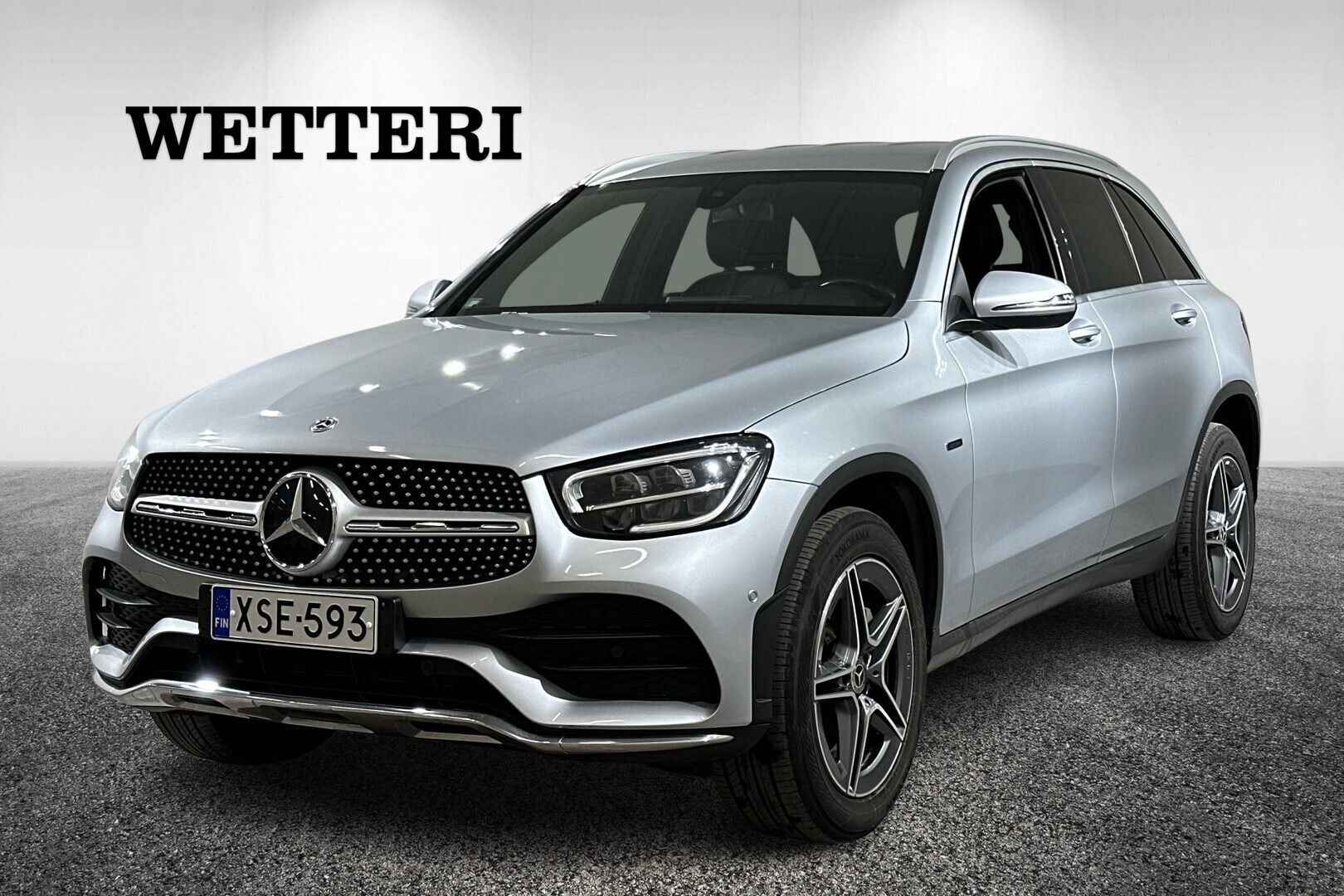 MERCEDES-BENZ GLC 300 e 4MATIC A Business EQ Power - ** Burmester / Nahka-Alcantara / Peruutuskamera / MBUX / Sähkökontti / Vetokoukku **