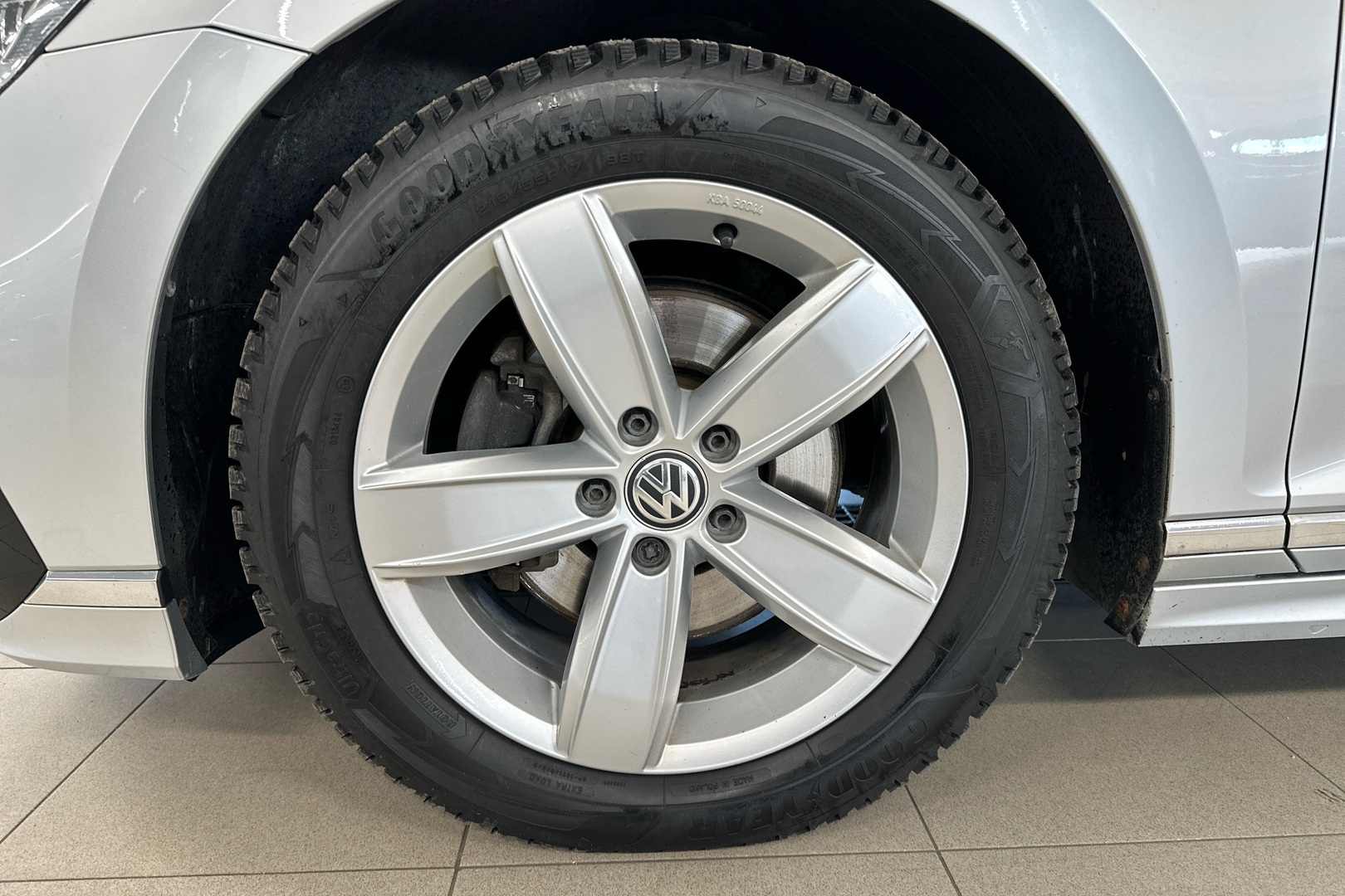 Volkswagen Passat 2020, kuva 6/19