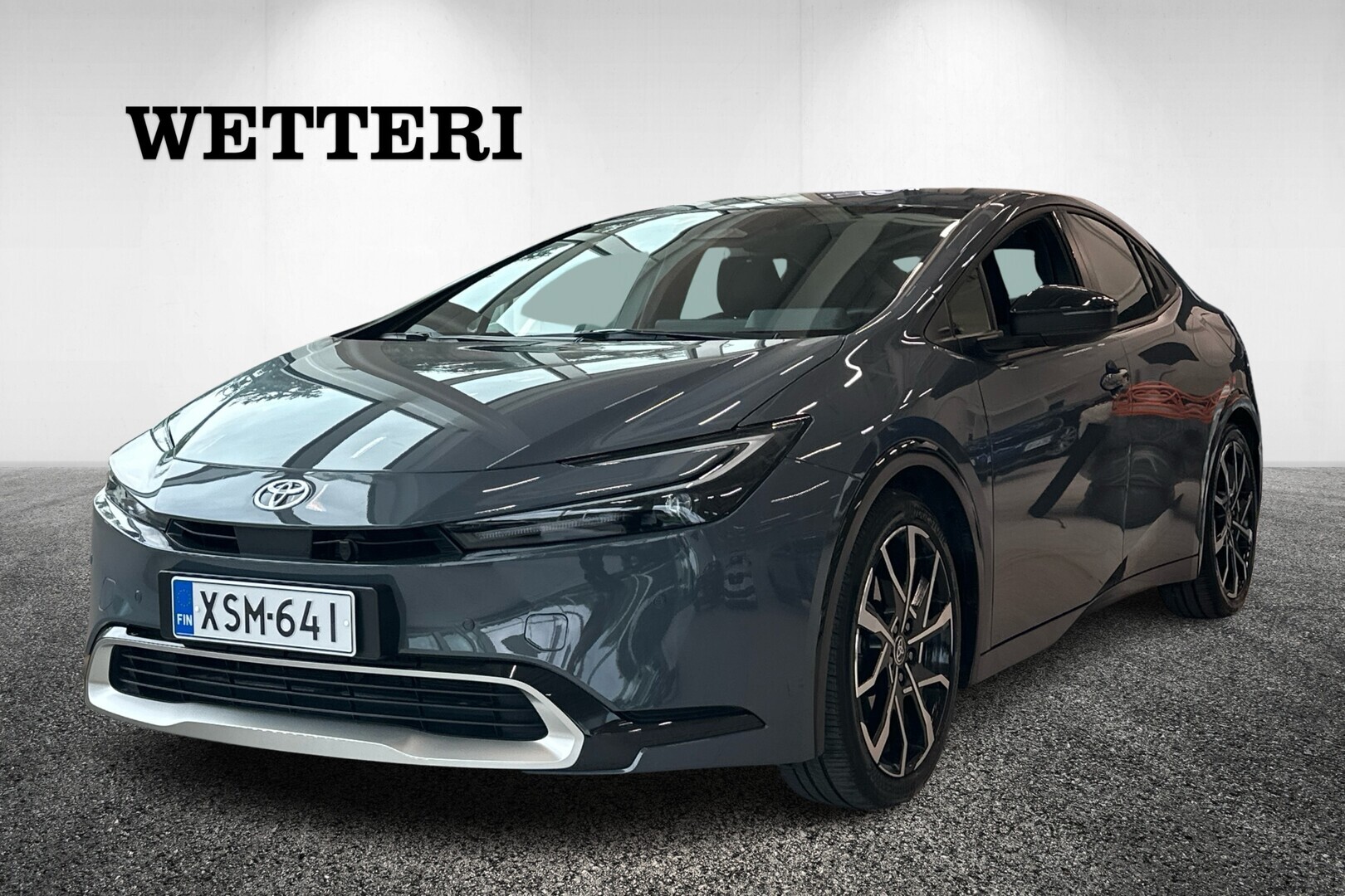 TOYOTA Prius Plug-in Hybrid Style **Vaihtoehto uudelle / Digimittaristo / ACC / NAVI / Tehdastakuu 2/2027 ** - 1-Omisteinen / Suomi-auto / 2x renkaat & vanteet / WLTP 86km*