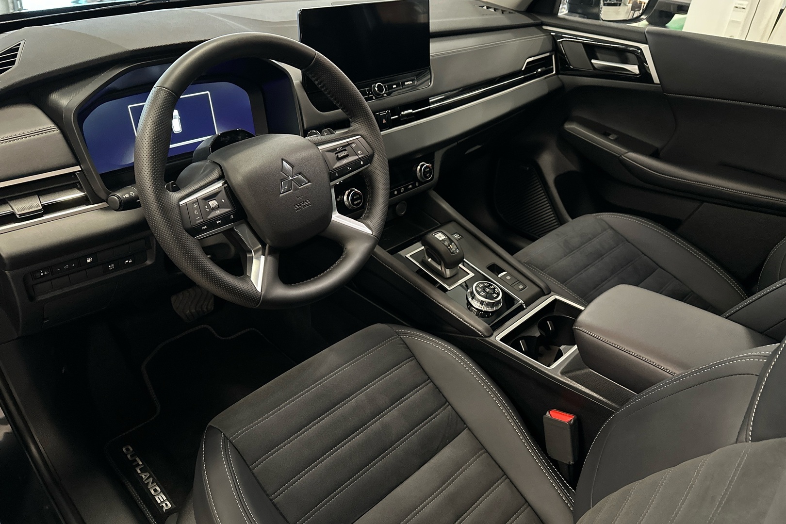 Mitsubishi Outlander 2025, kuva 6/24
