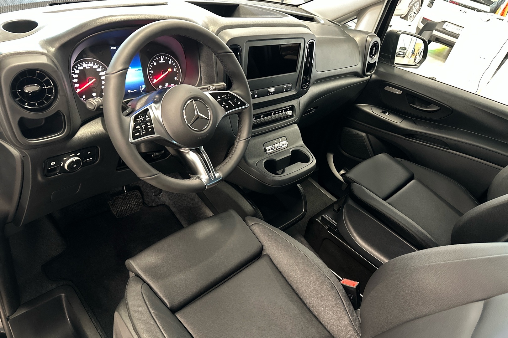 Mercedes-Benz Vito 2026, kuva 6/23
