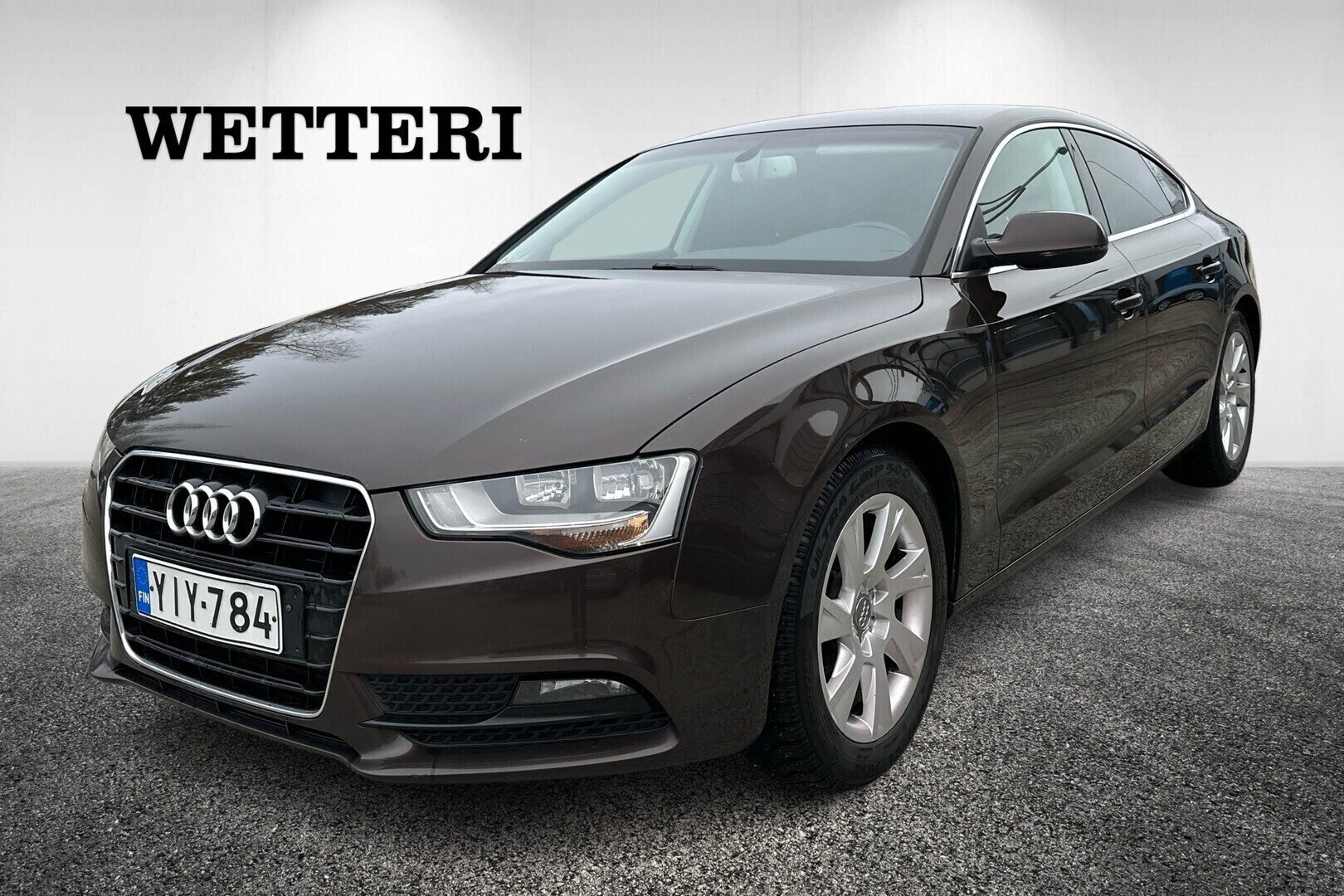 AUDI A5 Sportback 2,0 TDI 130kw/Nahkasisusta/Vakkari/Vetokoukku/2.Renkaat alumiinivanteilla/