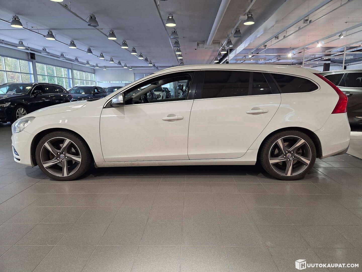 Volvo V60 2012, kuva 2/22